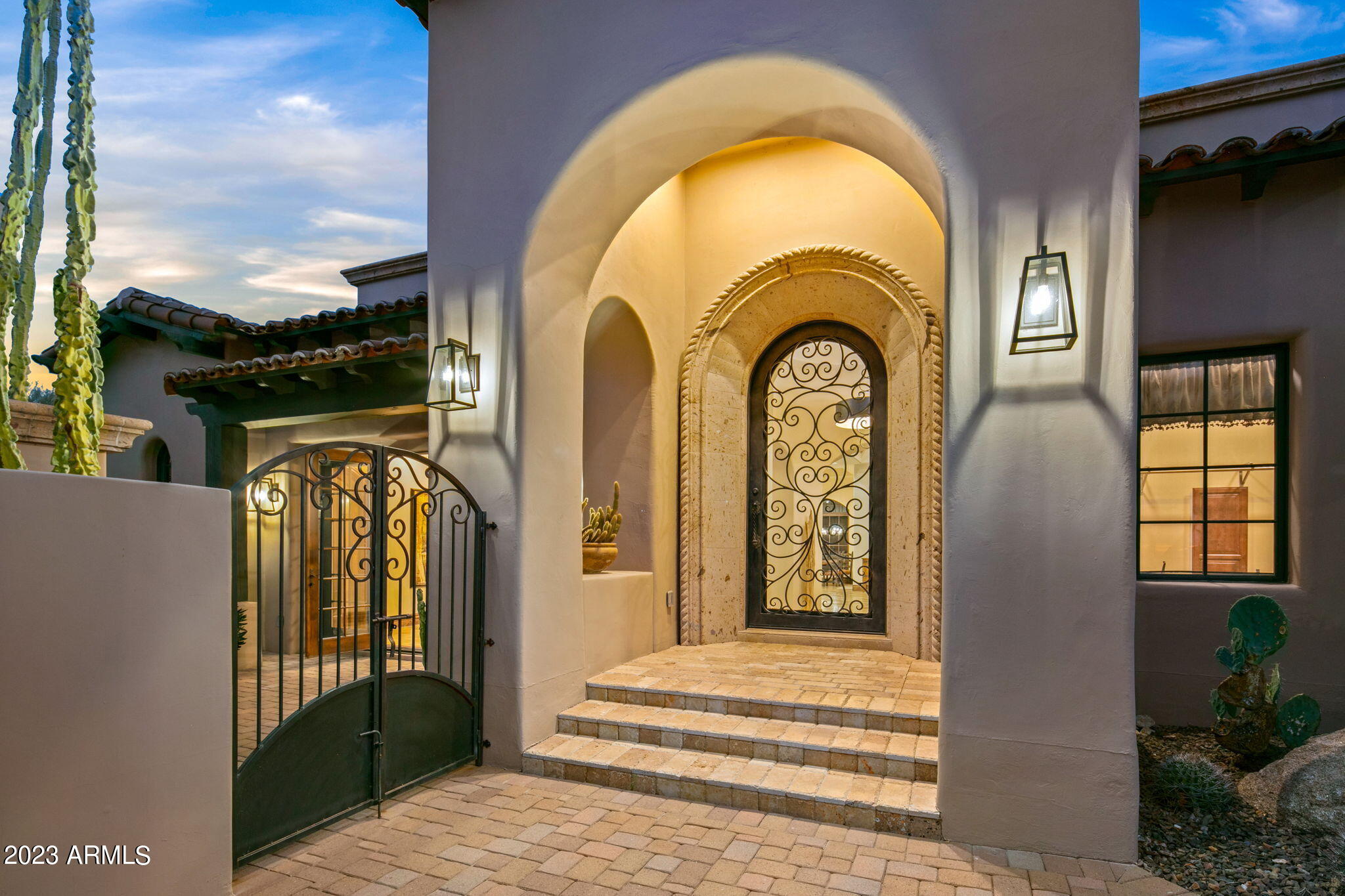 MIRABEL Club - Residential
