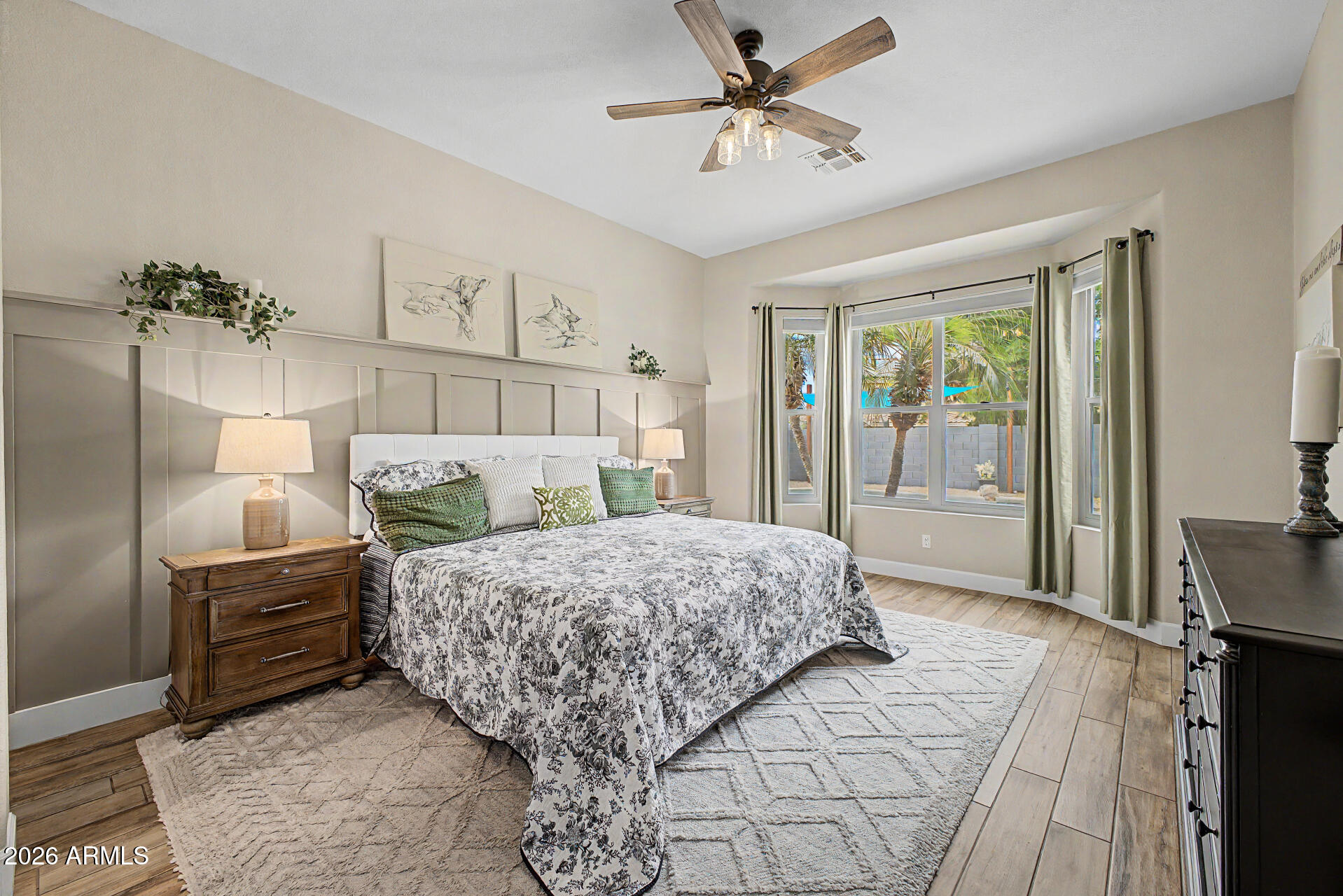COUNTRY LANE - Residential