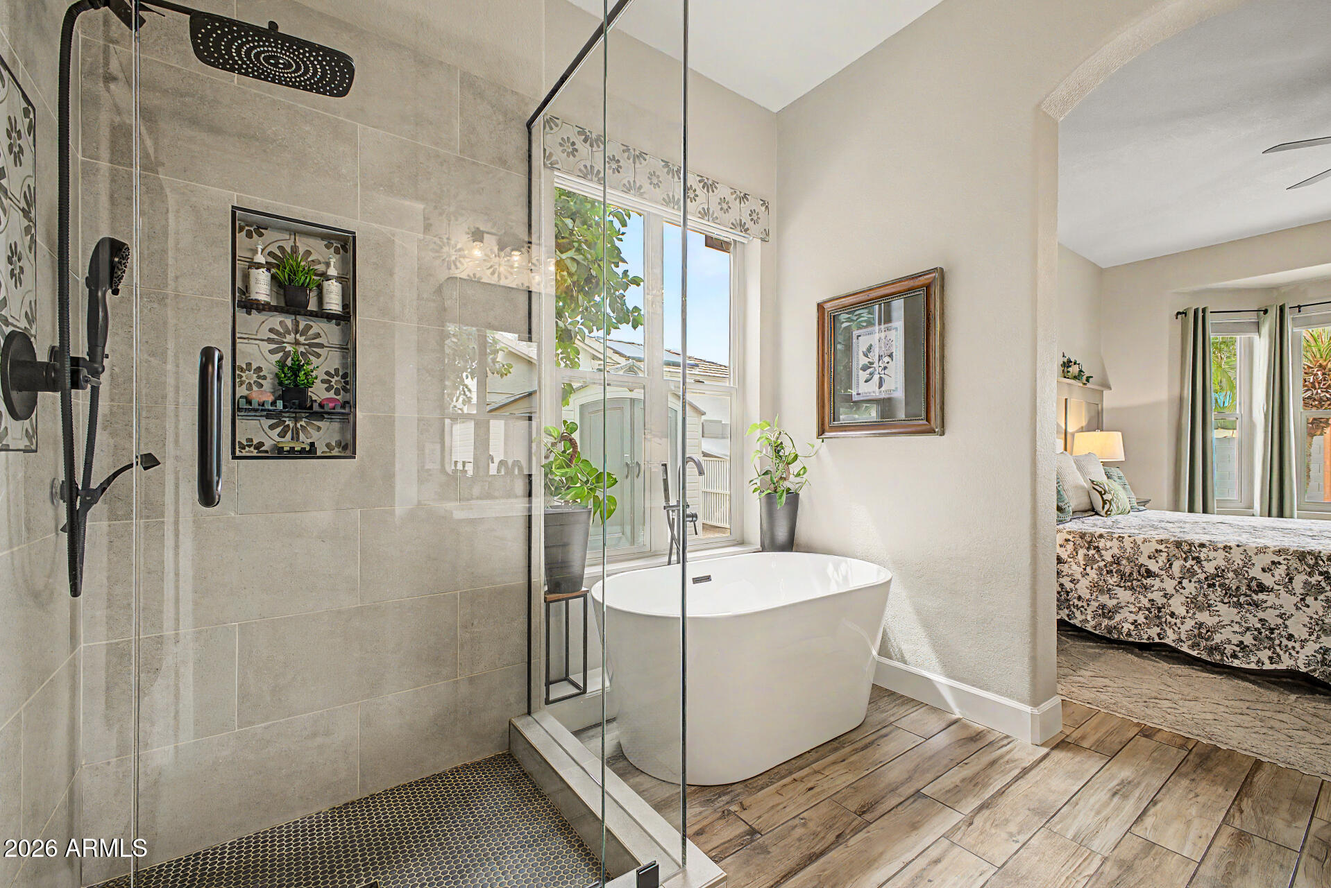 COUNTRY LANE - Residential