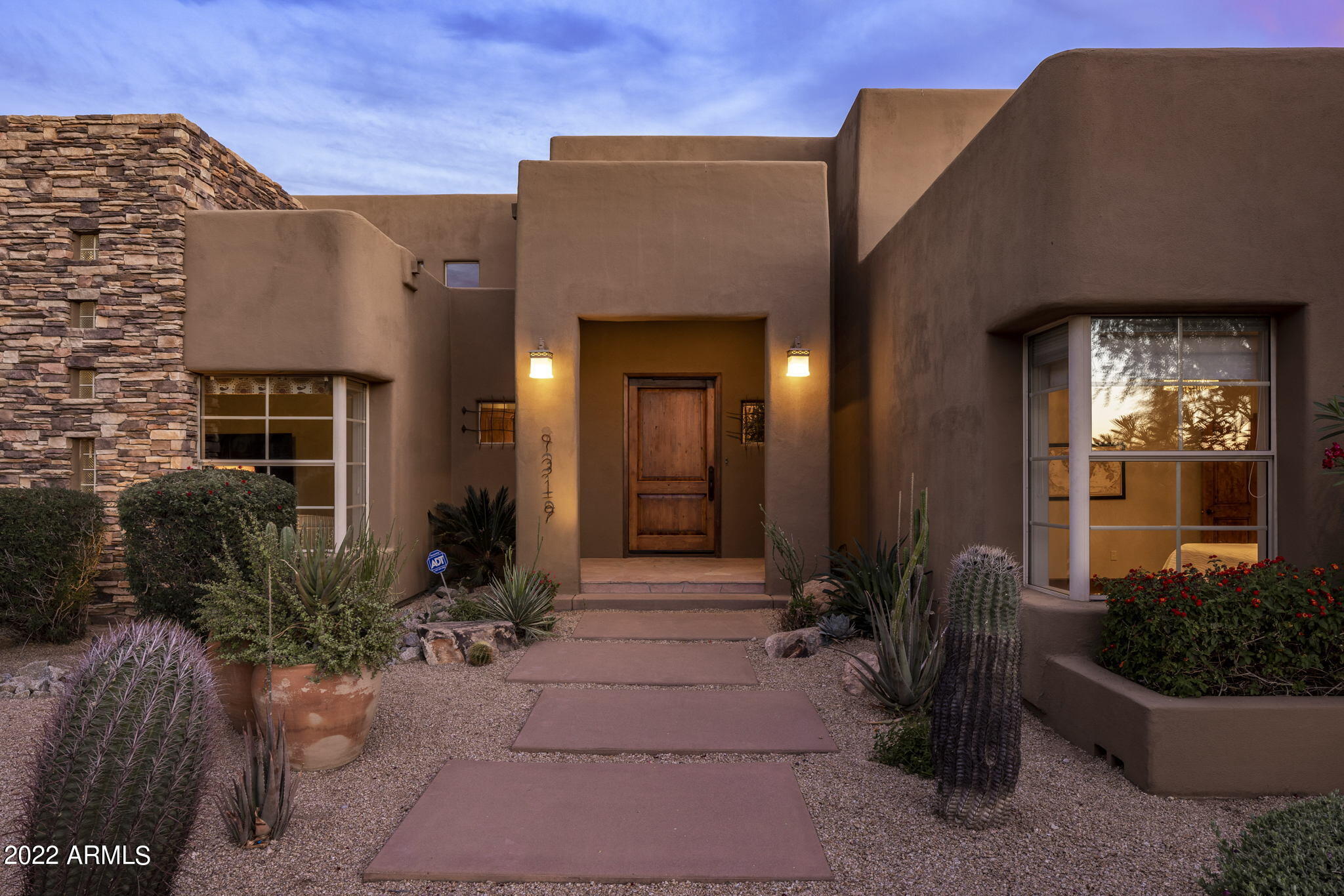 PINNACLE PEAK VISTAS - Residential