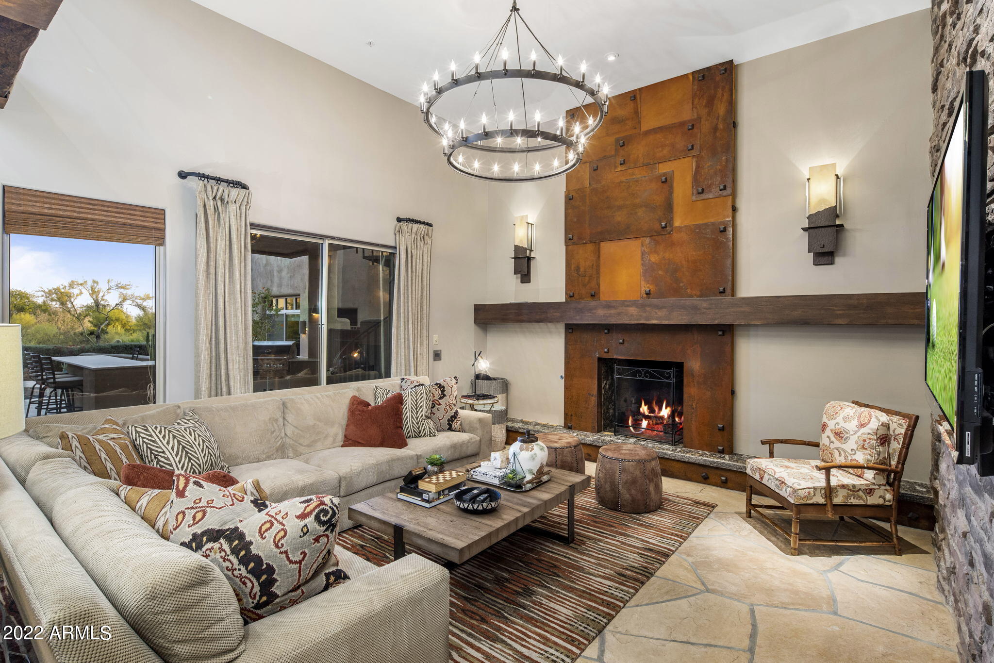 PINNACLE PEAK VISTAS - Residential