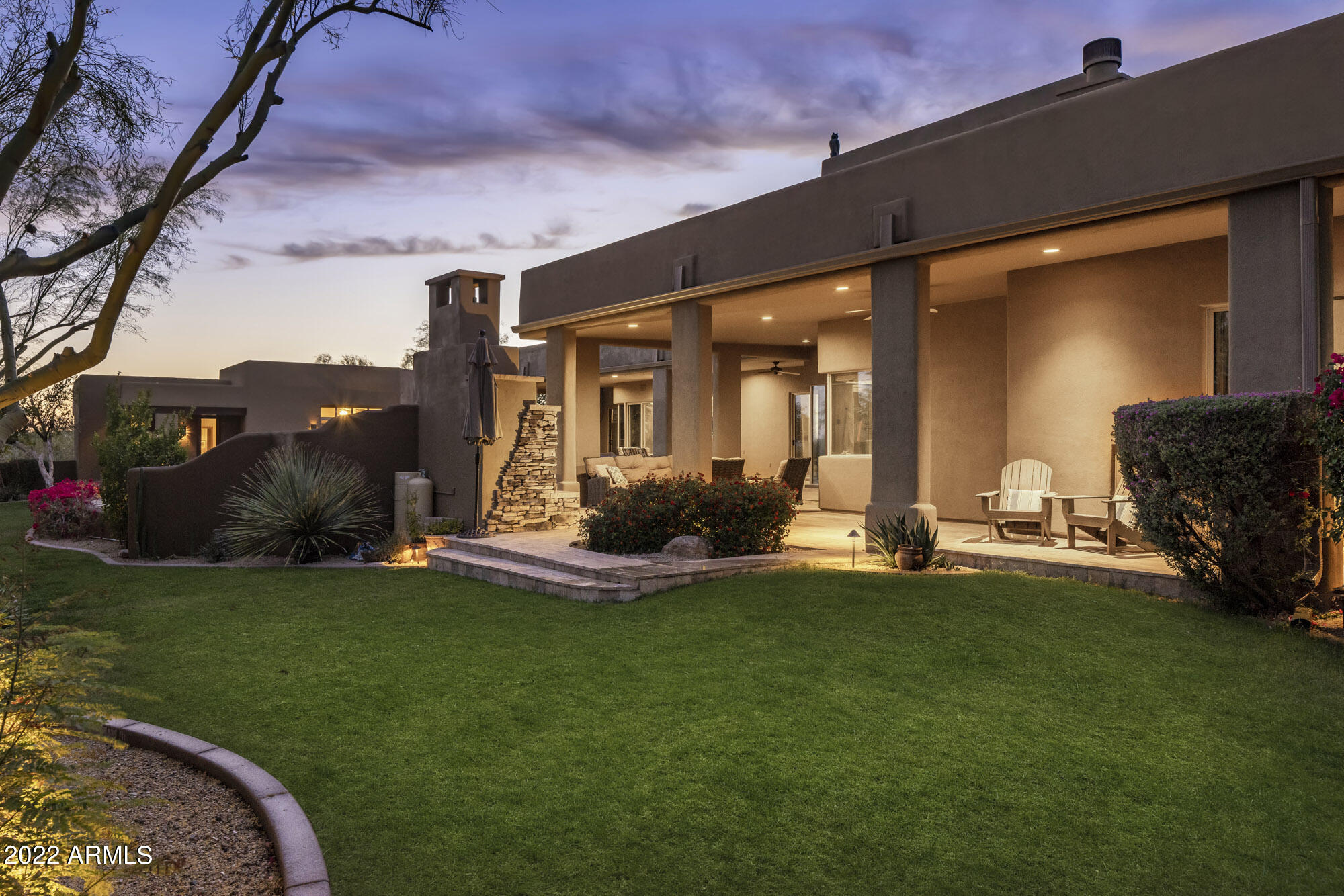 PINNACLE PEAK VISTAS - Residential