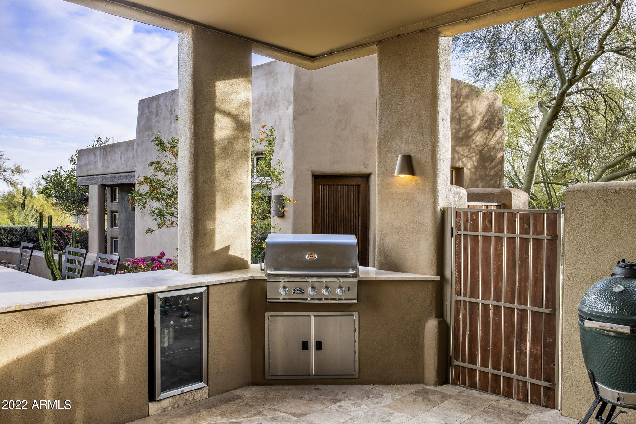 PINNACLE PEAK VISTAS - Residential