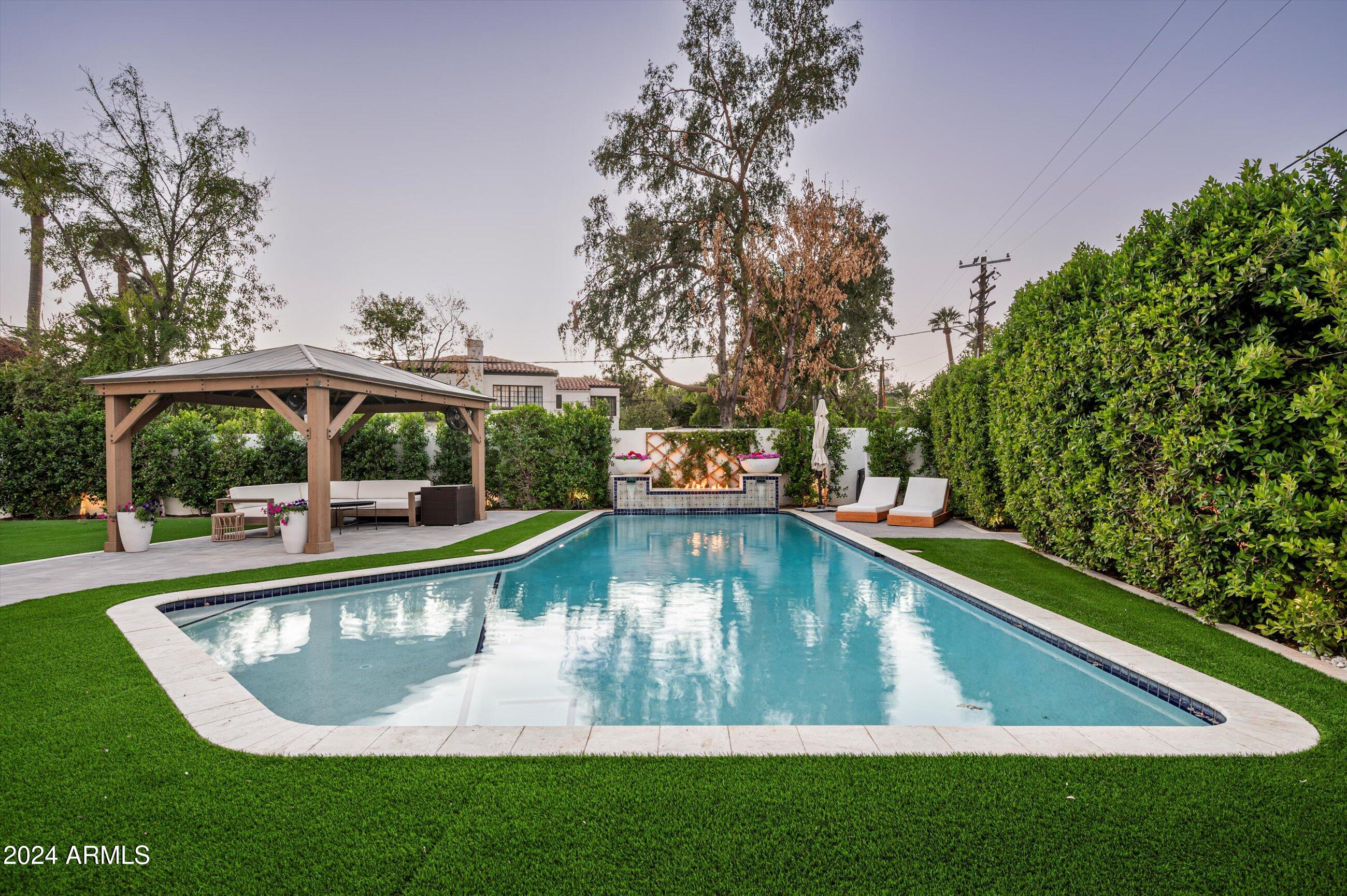 Palmcroft - Residential