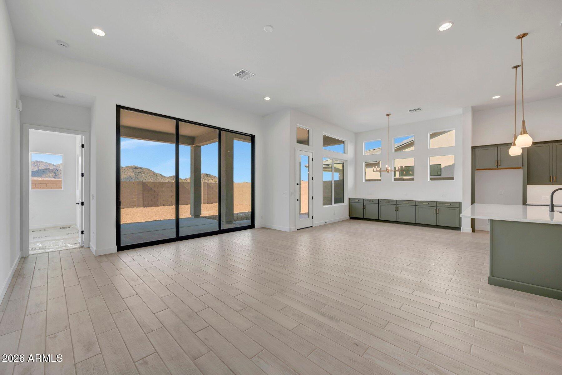 VERRADO REGENT HILLS PHASE 3A - Residential