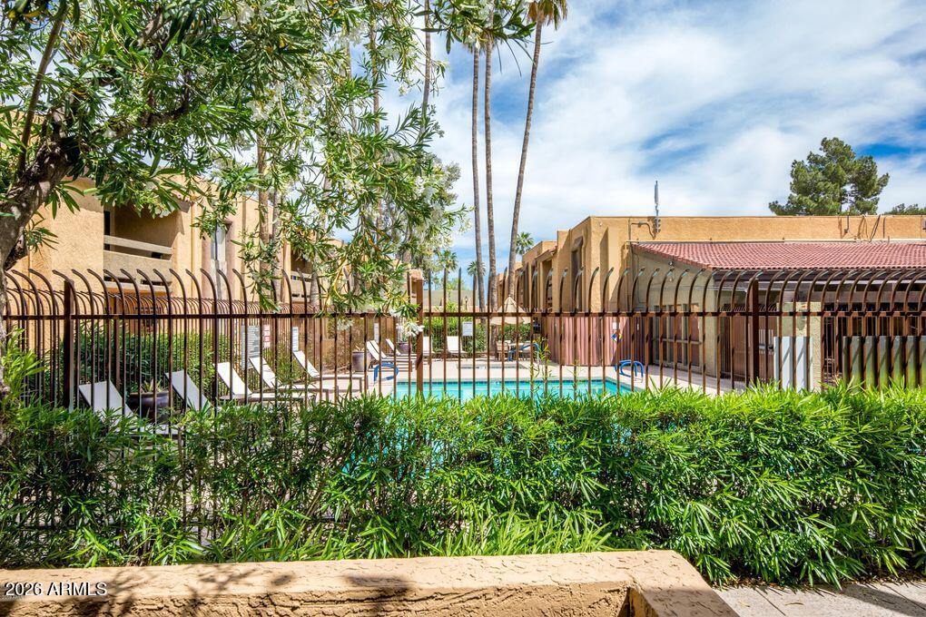 SCOTTSDALE TERRACE CONDOMINIUM - Residential