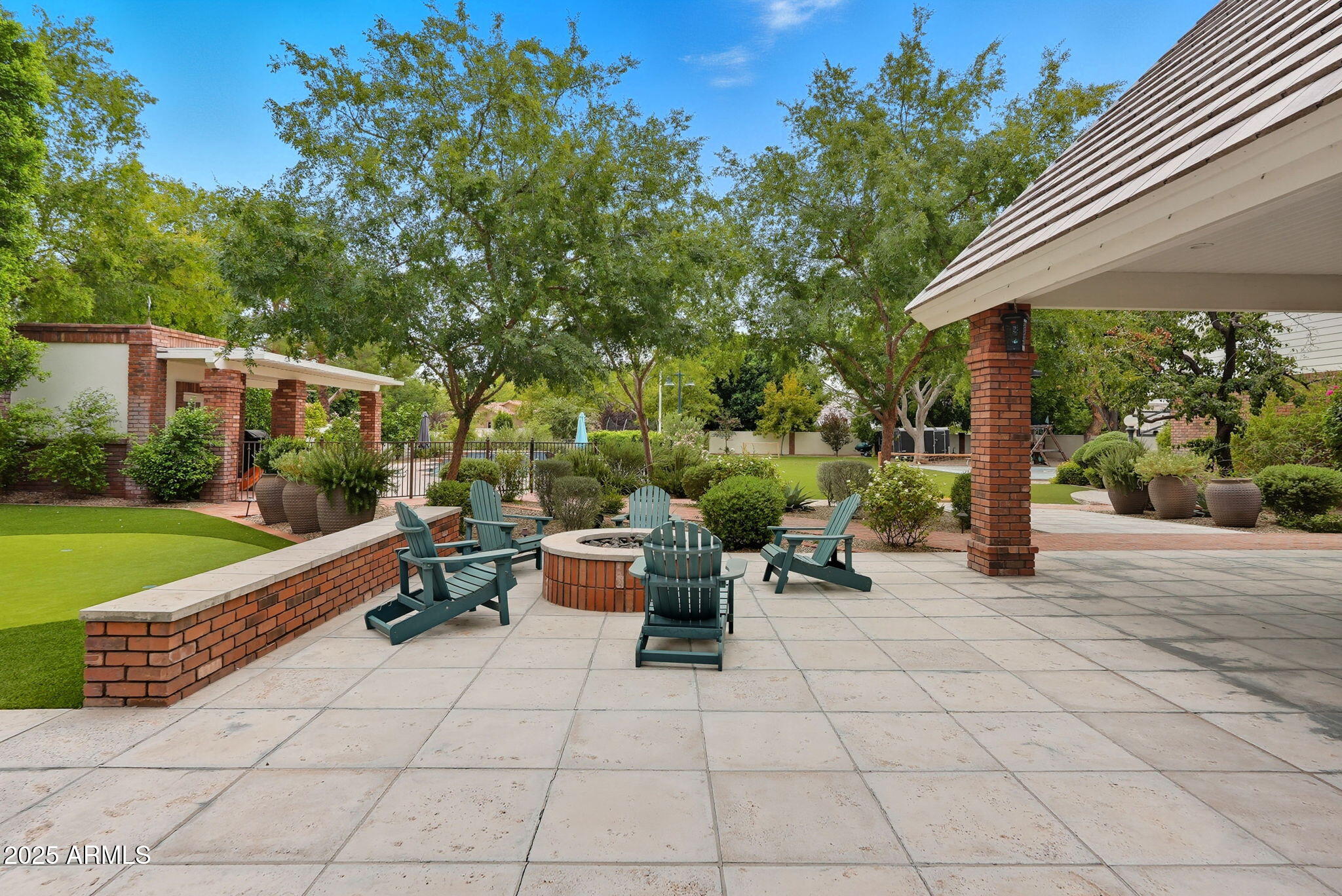 CORONA VISTA - Residential