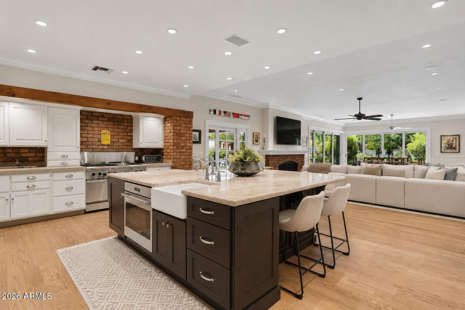 CORONA VISTA - Residential