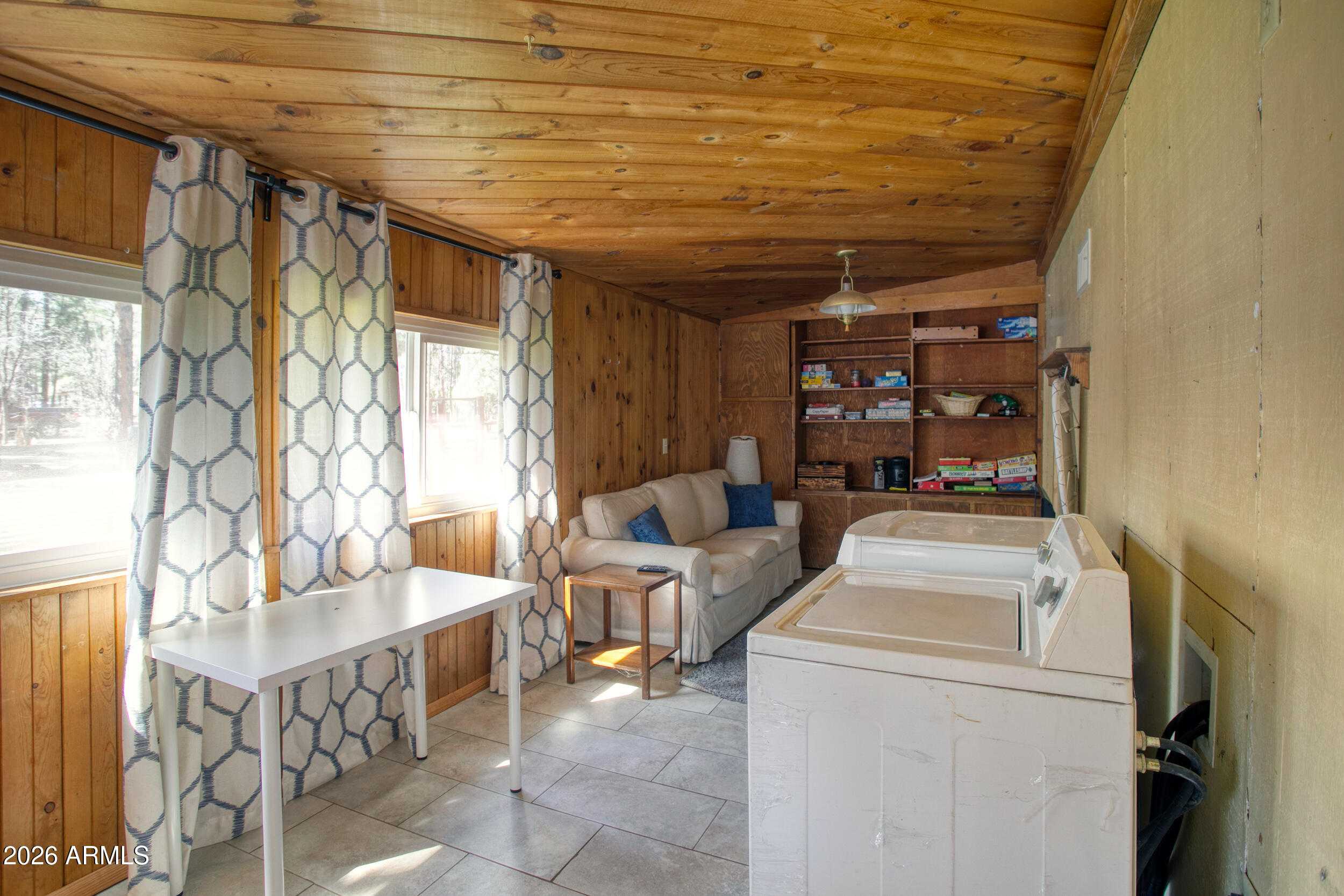 LAKESIDE FOREST ESTATES UNIT 1 - Residential