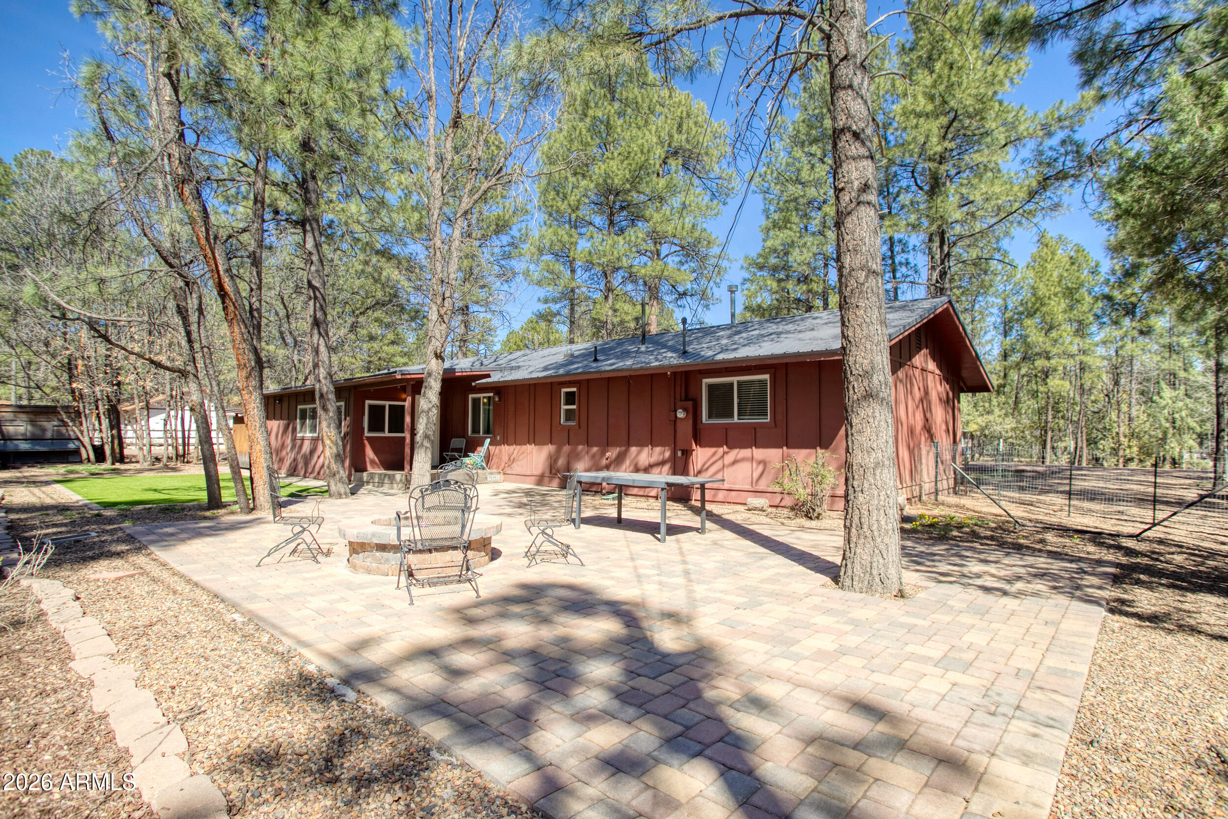 LAKESIDE FOREST ESTATES UNIT 1 - Residential