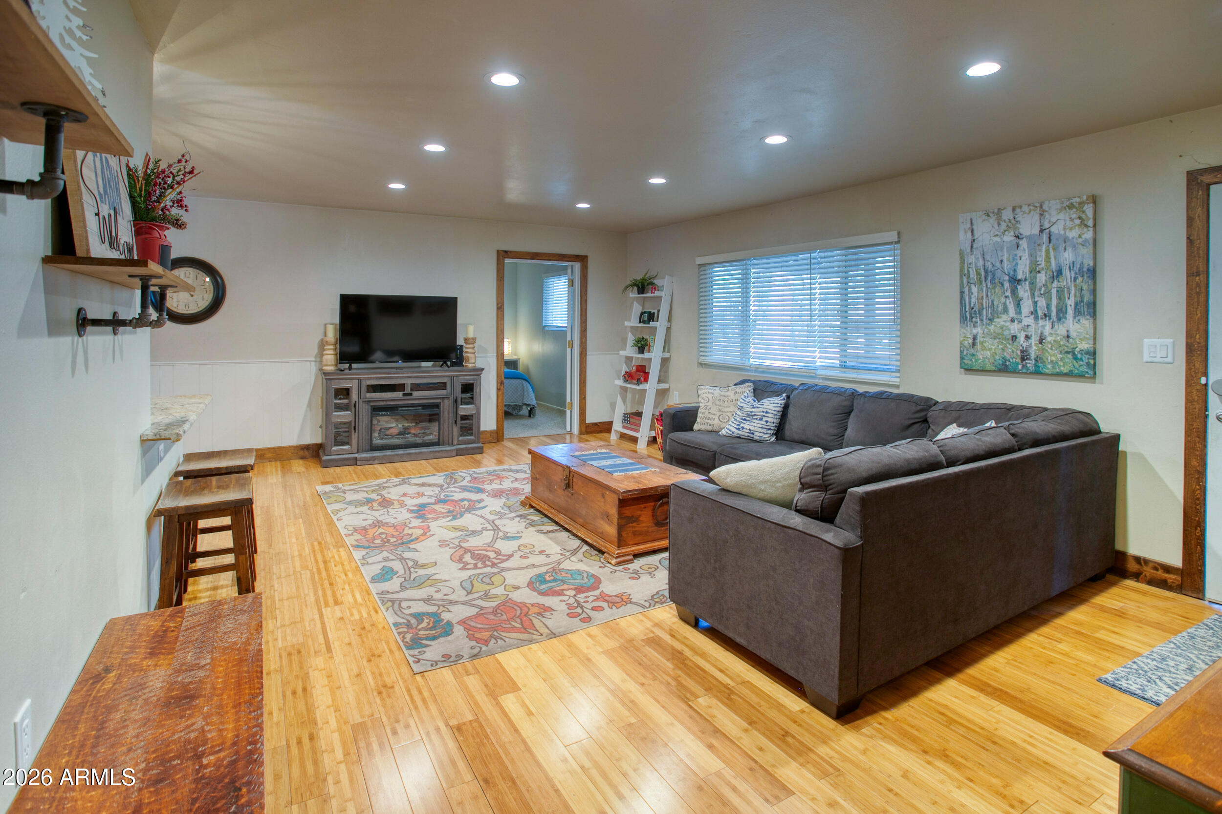 LAKESIDE FOREST ESTATES UNIT 1 - Residential