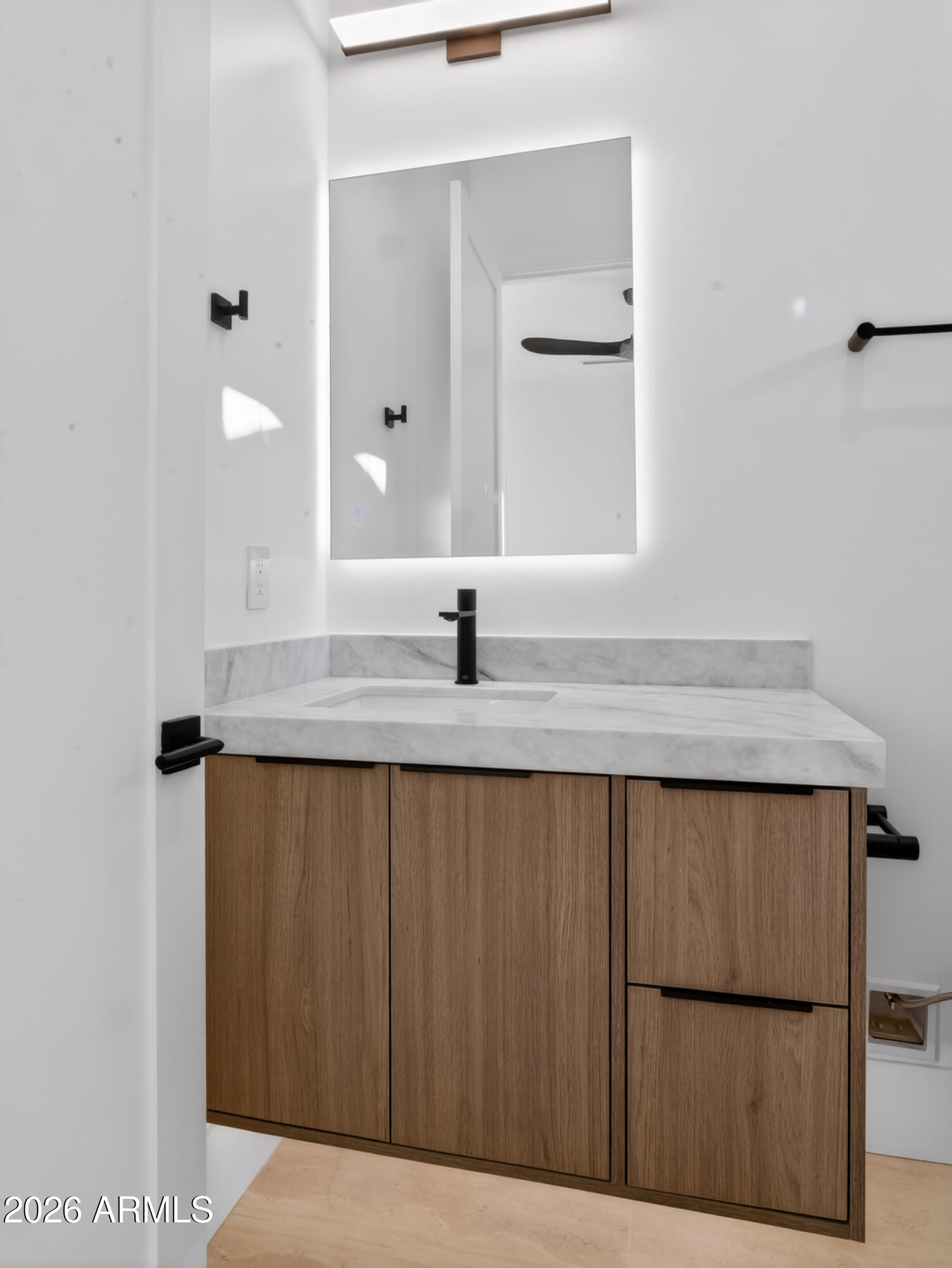 SCOTTSDALE ESTATES - Residential