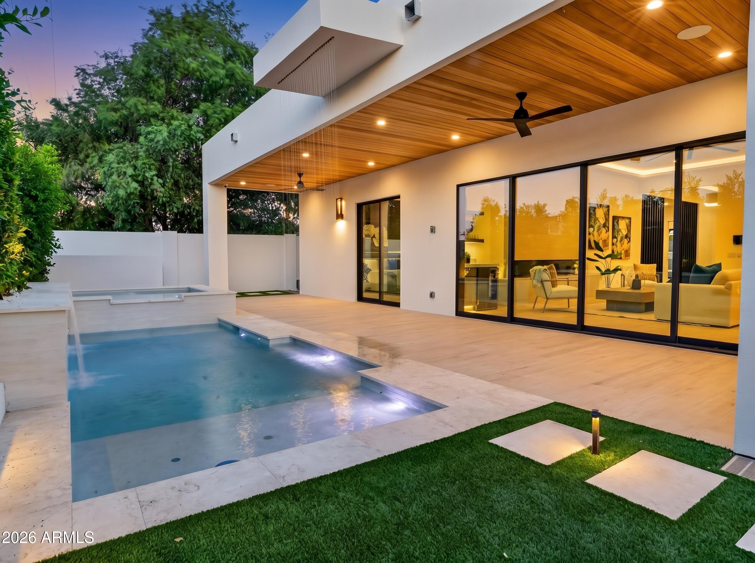 SCOTTSDALE ESTATES - Residential