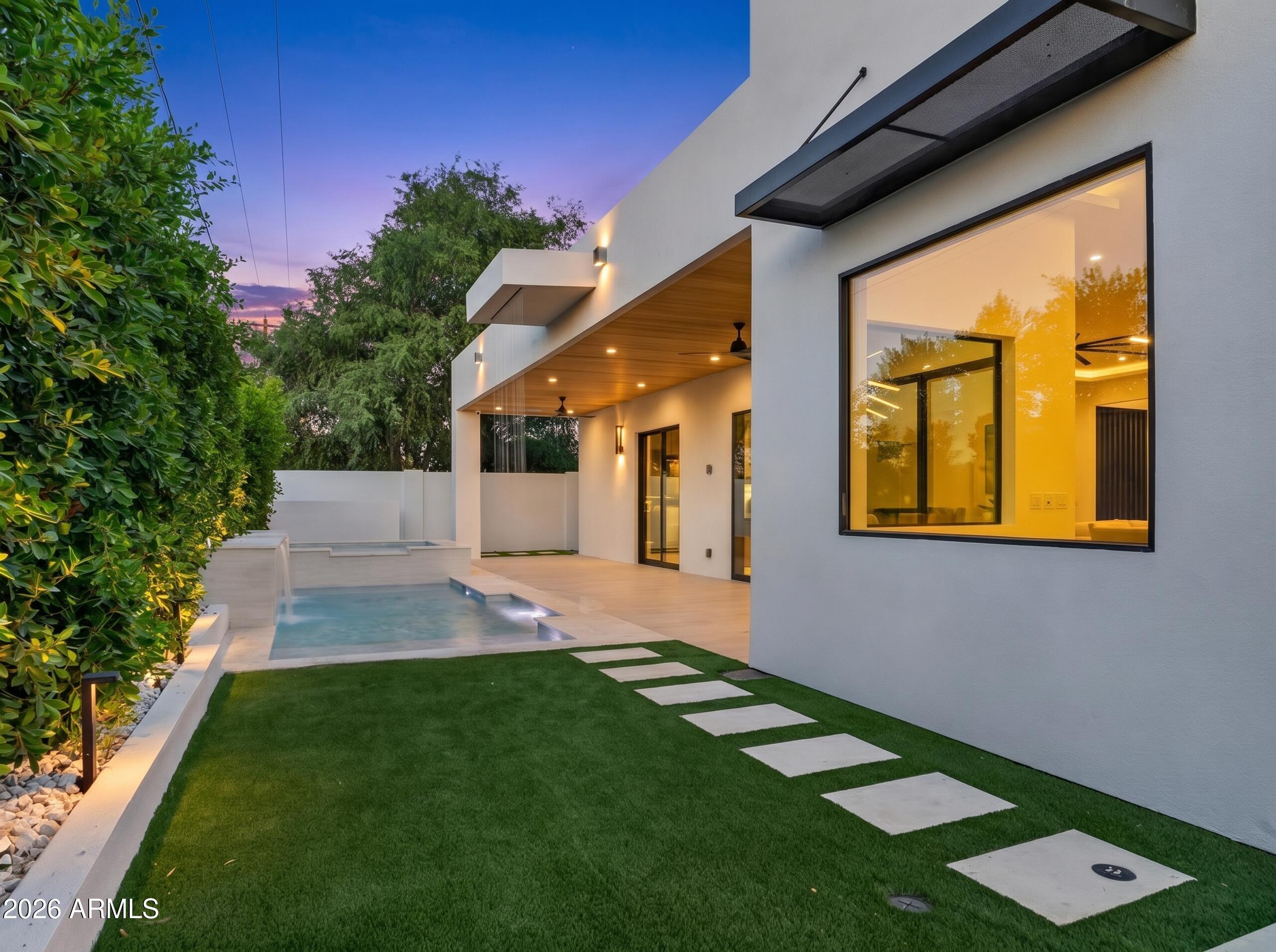 SCOTTSDALE ESTATES - Residential