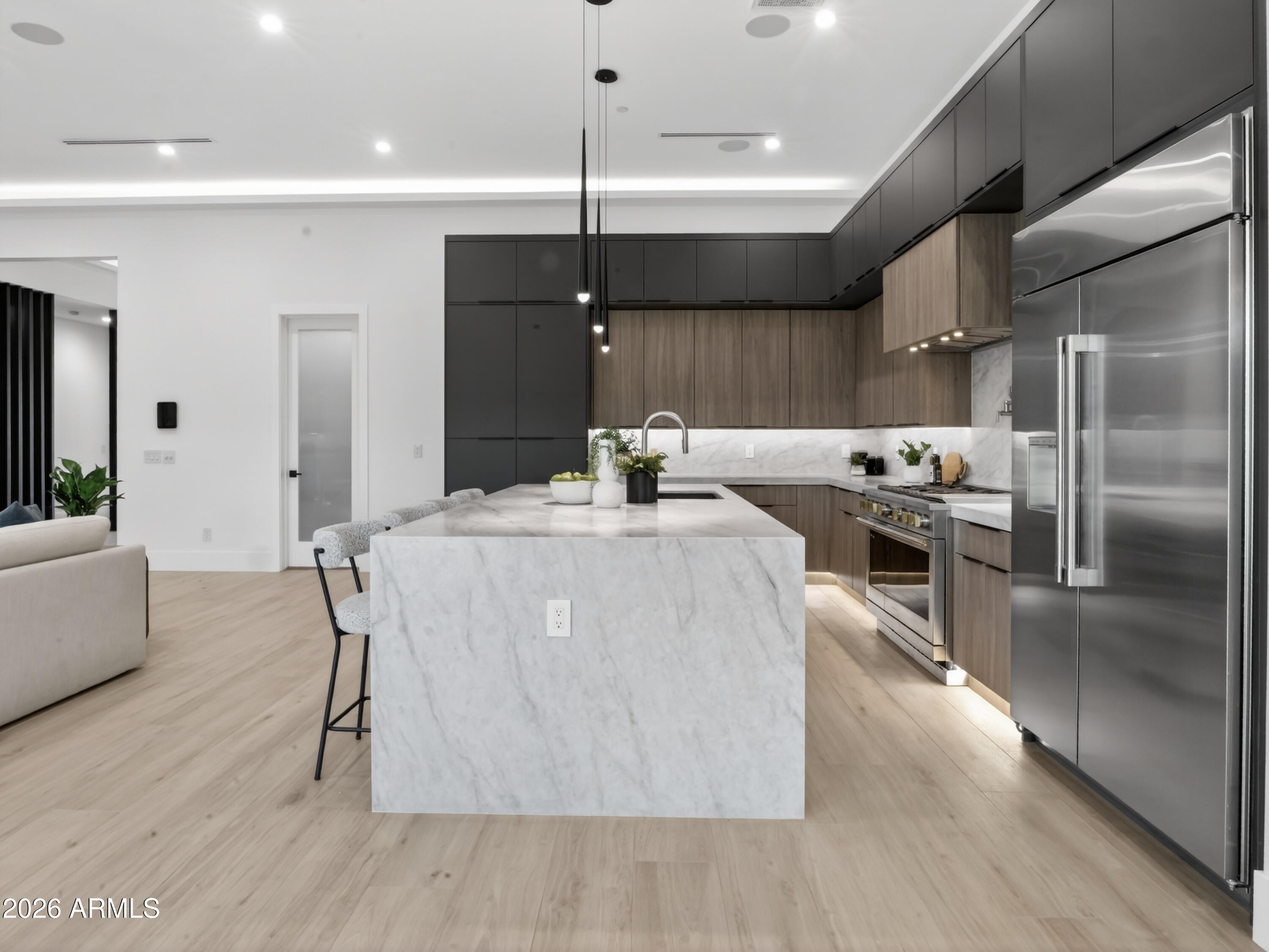 SCOTTSDALE ESTATES - Residential
