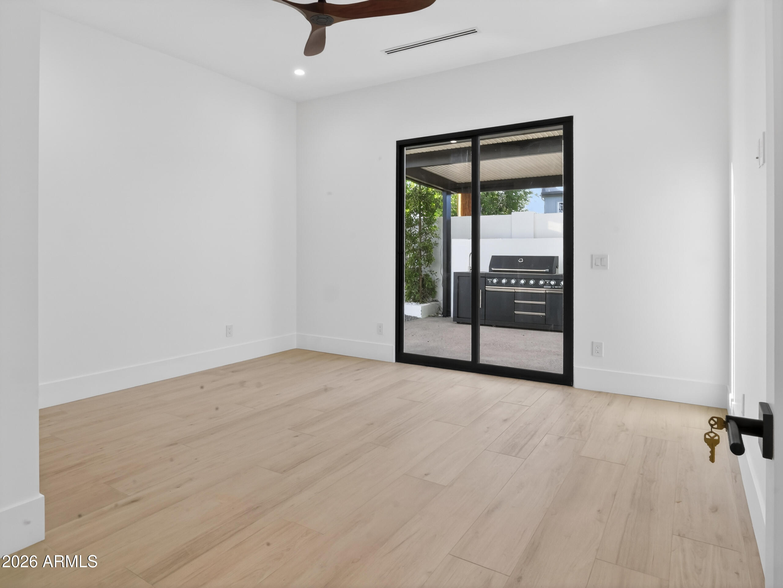 SCOTTSDALE ESTATES - Residential