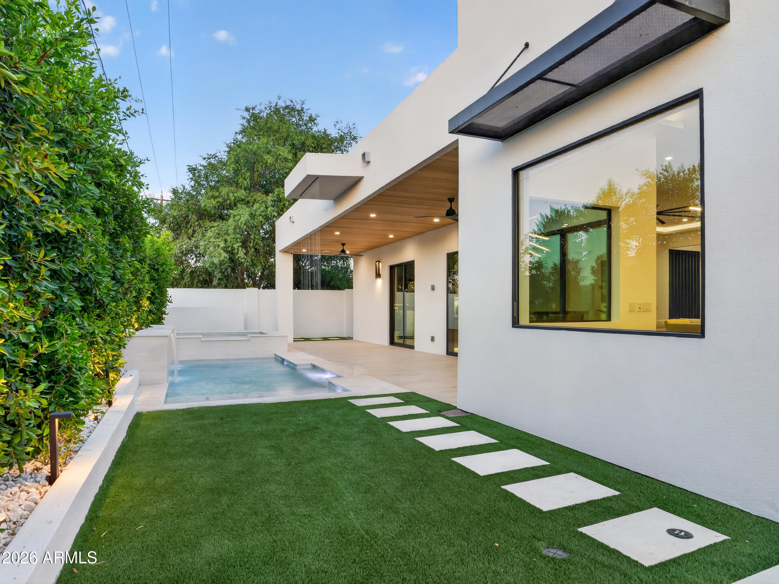 SCOTTSDALE ESTATES - Residential