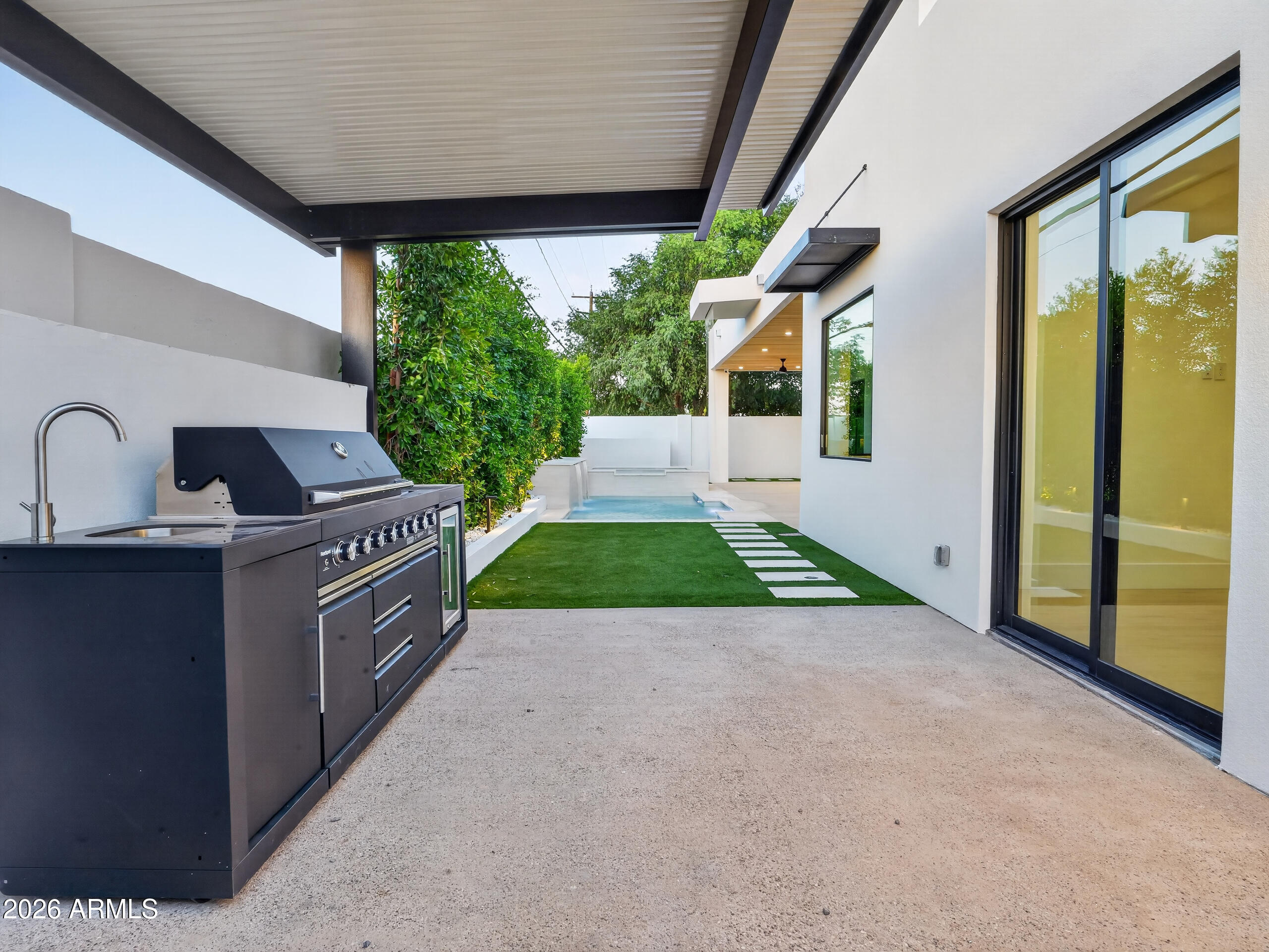 SCOTTSDALE ESTATES - Residential