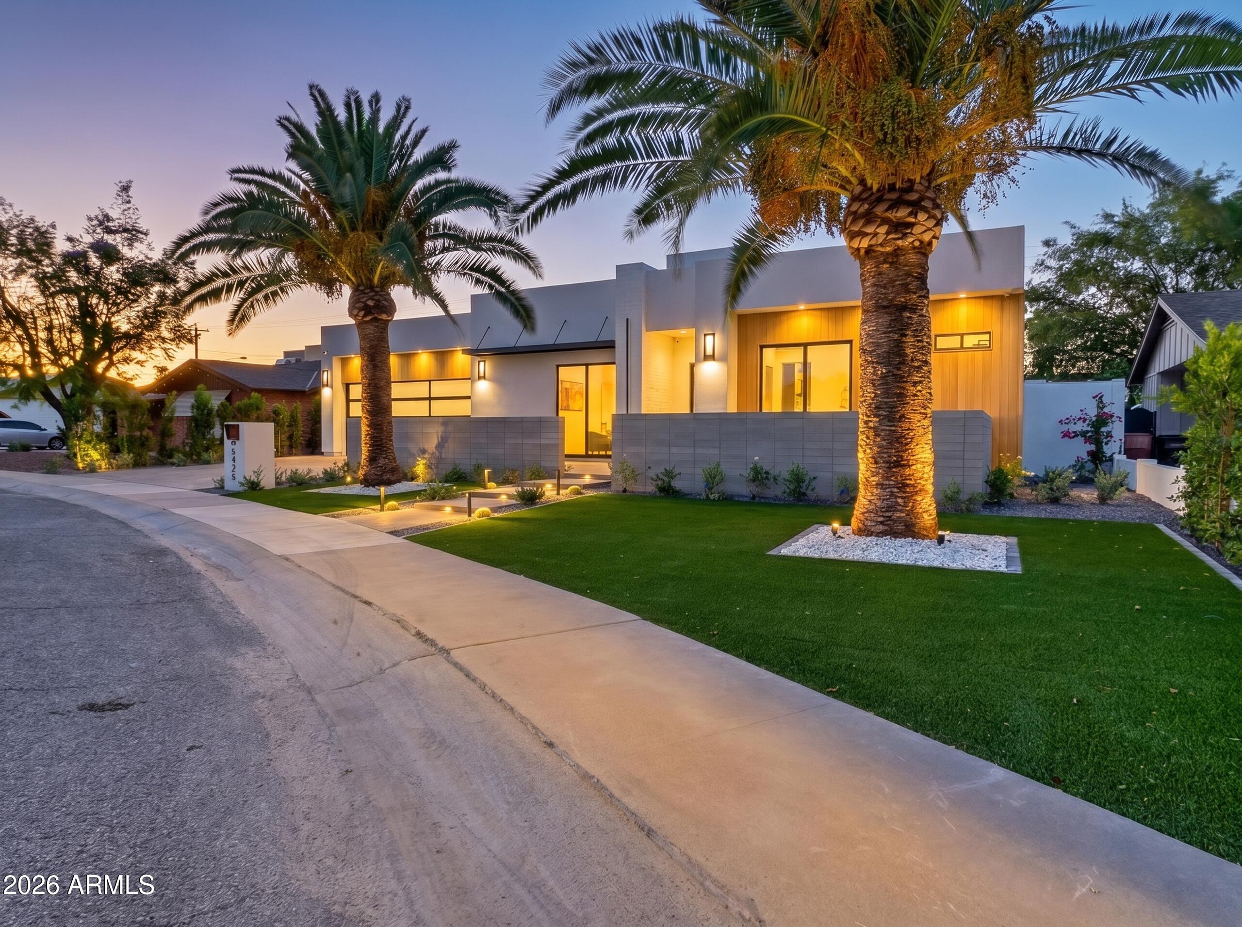 SCOTTSDALE ESTATES - Residential