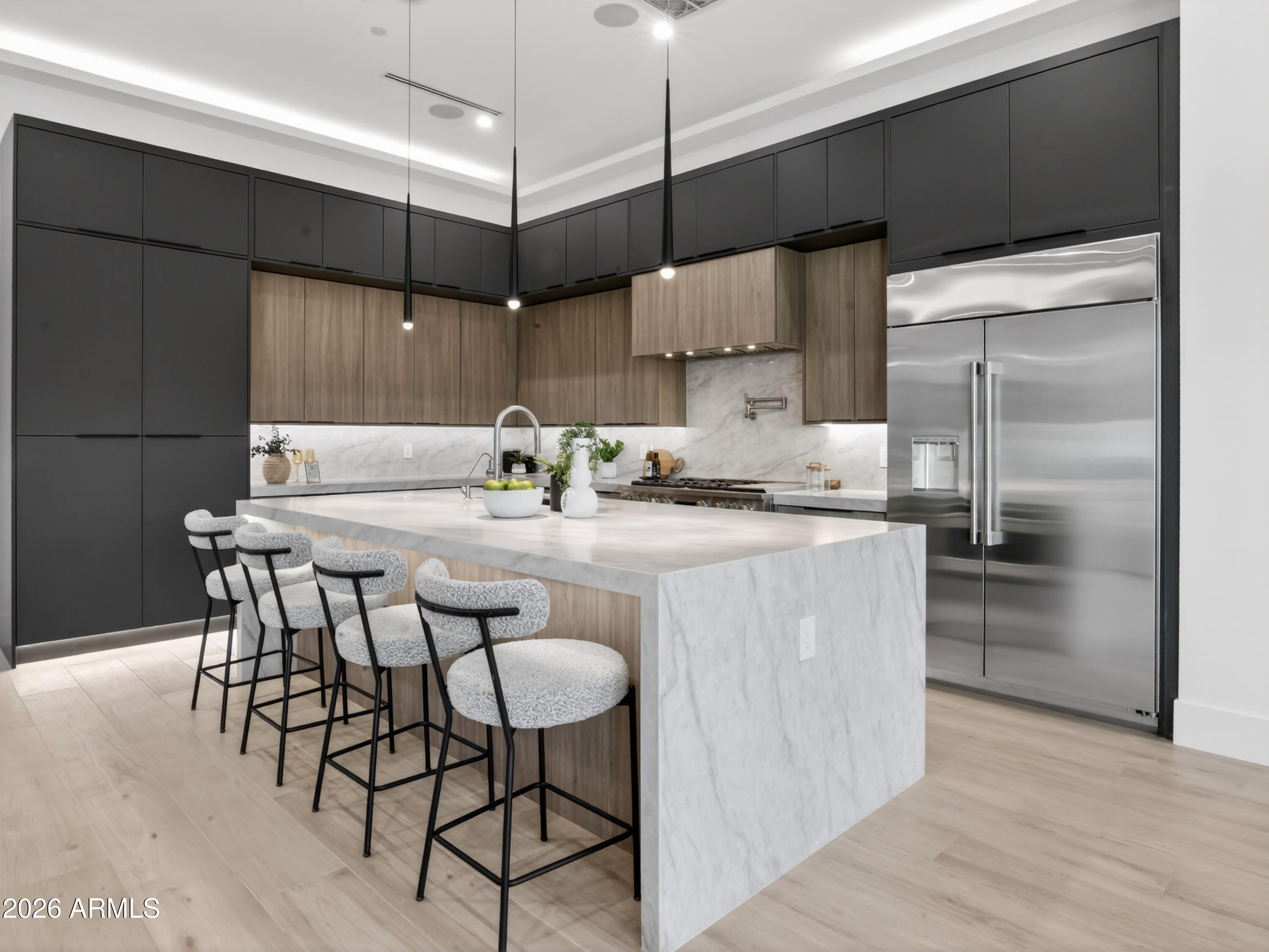 SCOTTSDALE ESTATES - Residential