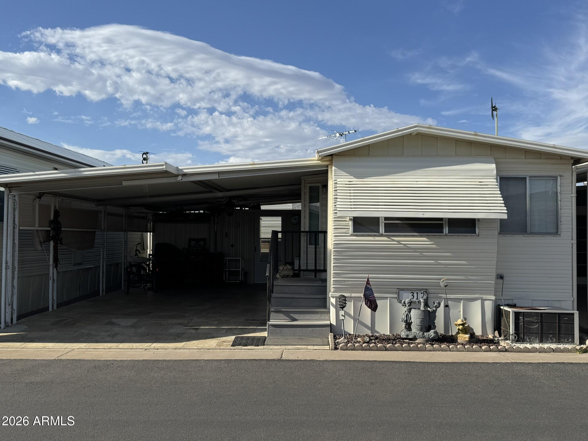 CALIENTE CASA DE SOL UNIT TWO - Residential