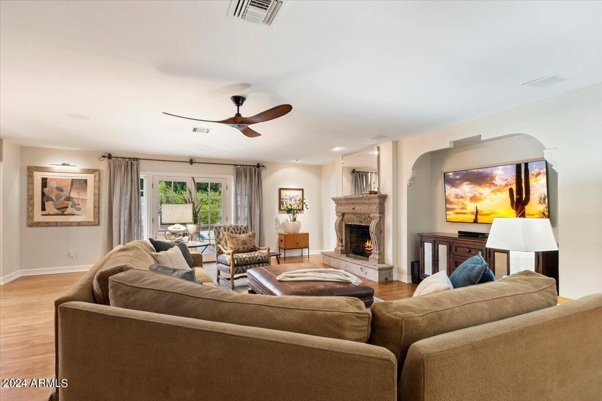 DEL RAY ESTATES 5 - Residential