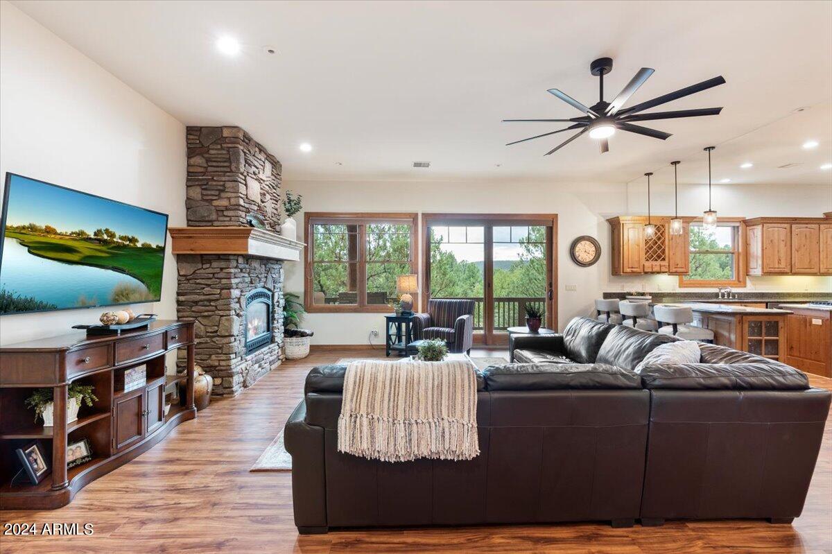 CHAPARRAL PINES PHASE 1 - Residential