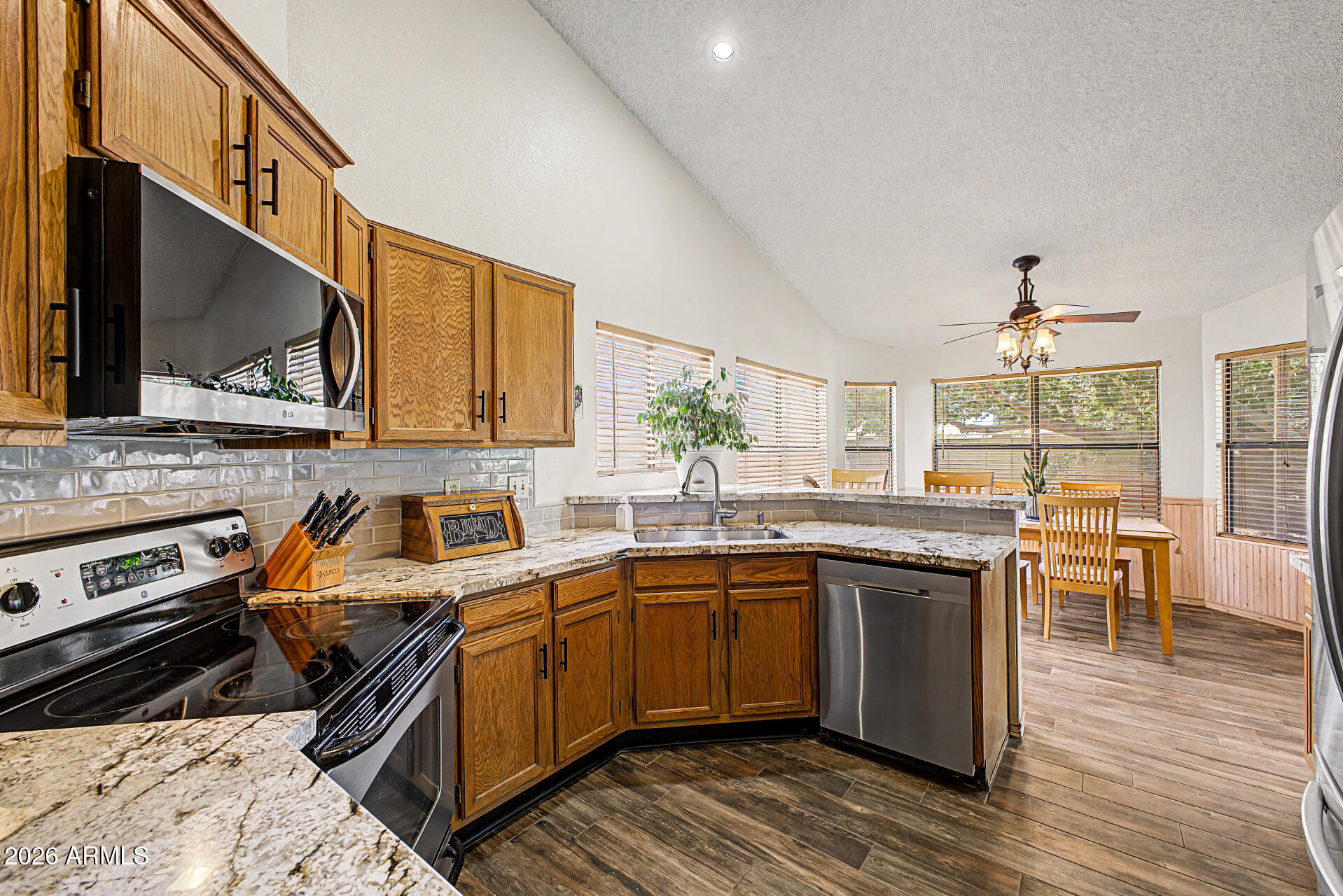 VISTA MESA 2 - Residential