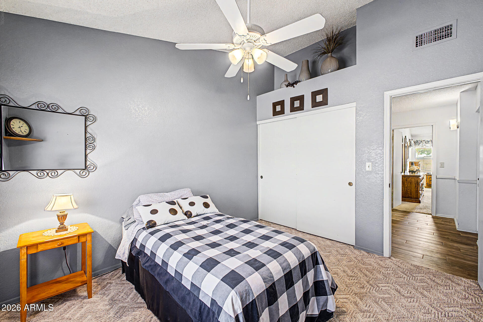 VISTA MESA 2 - Residential