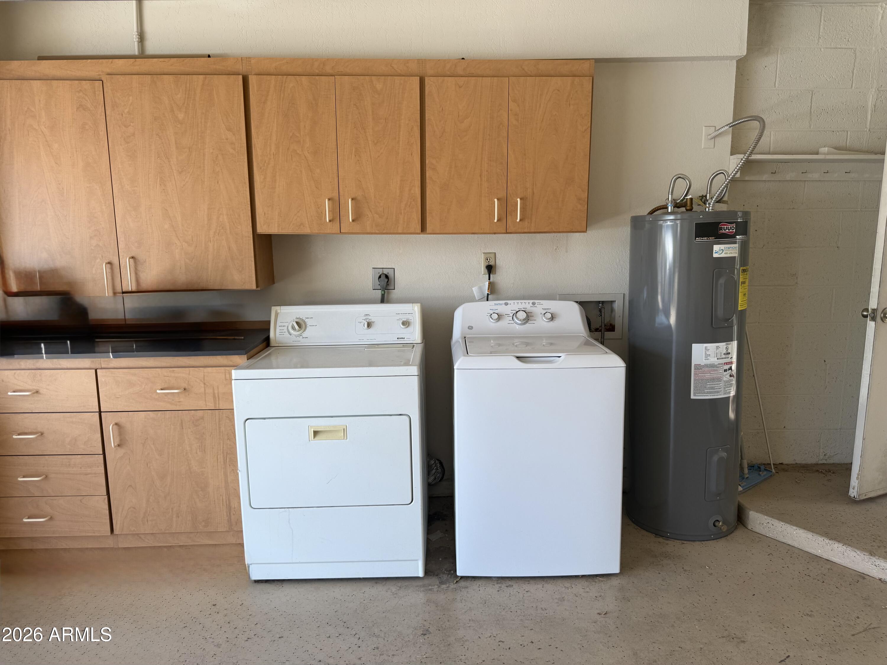 SCOTTSDALE IN TOWNE VILLAS AMD - Residential Lease