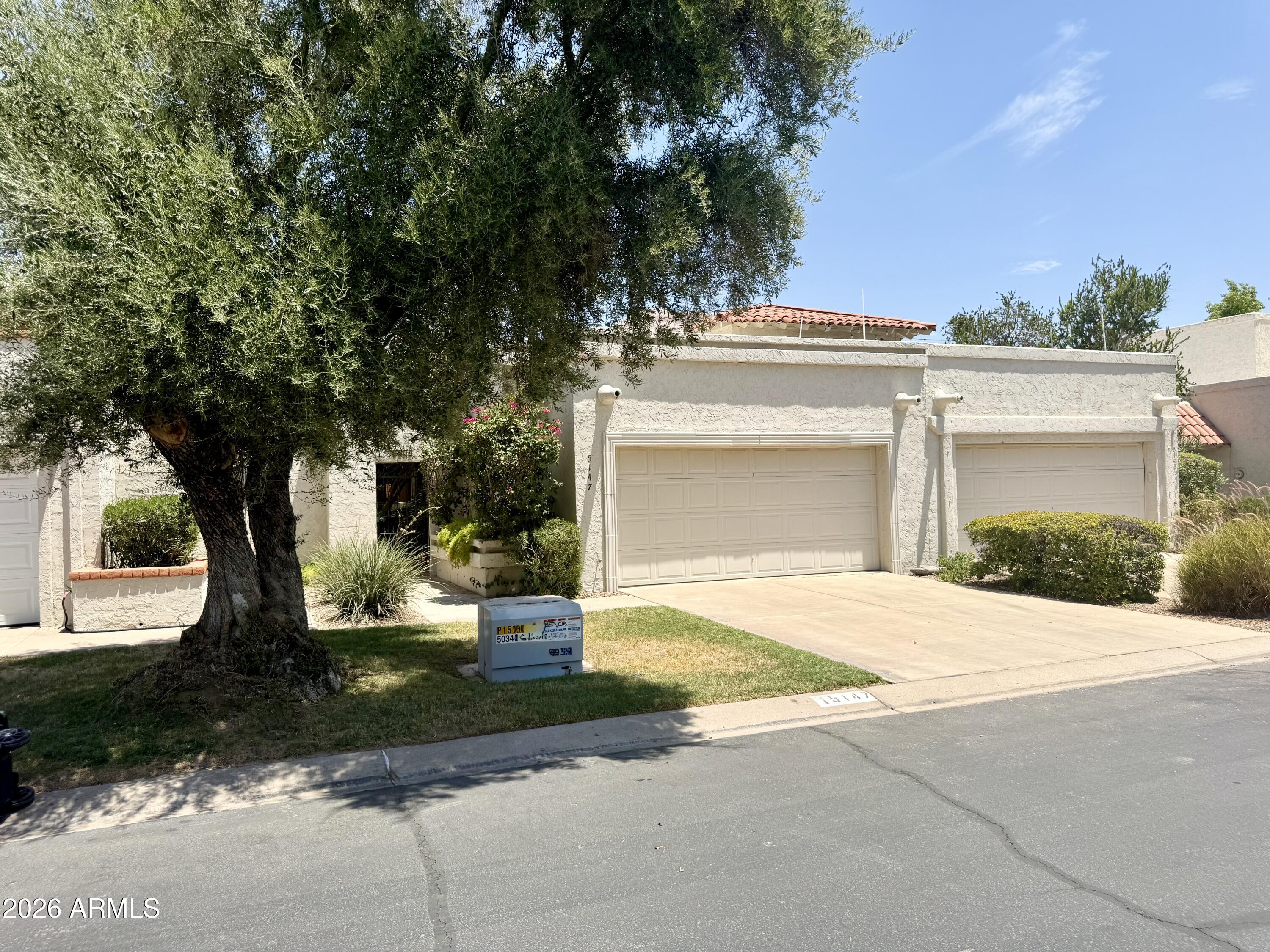 SCOTTSDALE IN TOWNE VILLAS AMD - Residential Lease