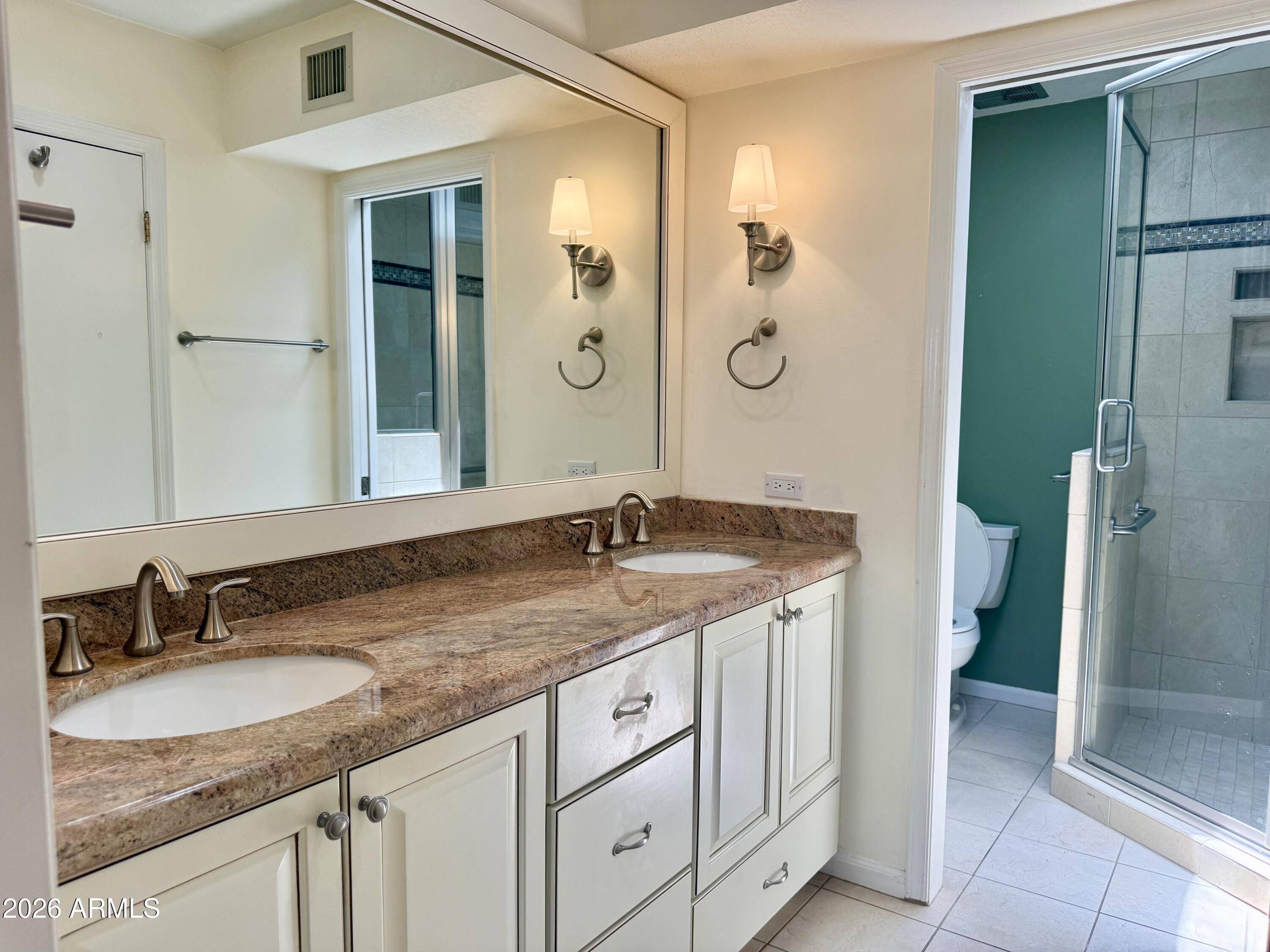SCOTTSDALE IN TOWNE VILLAS AMD - Residential Lease