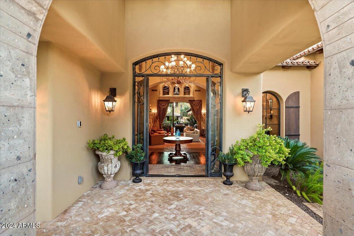 100TH STREET AND CHOLLA REPLAT - Residential