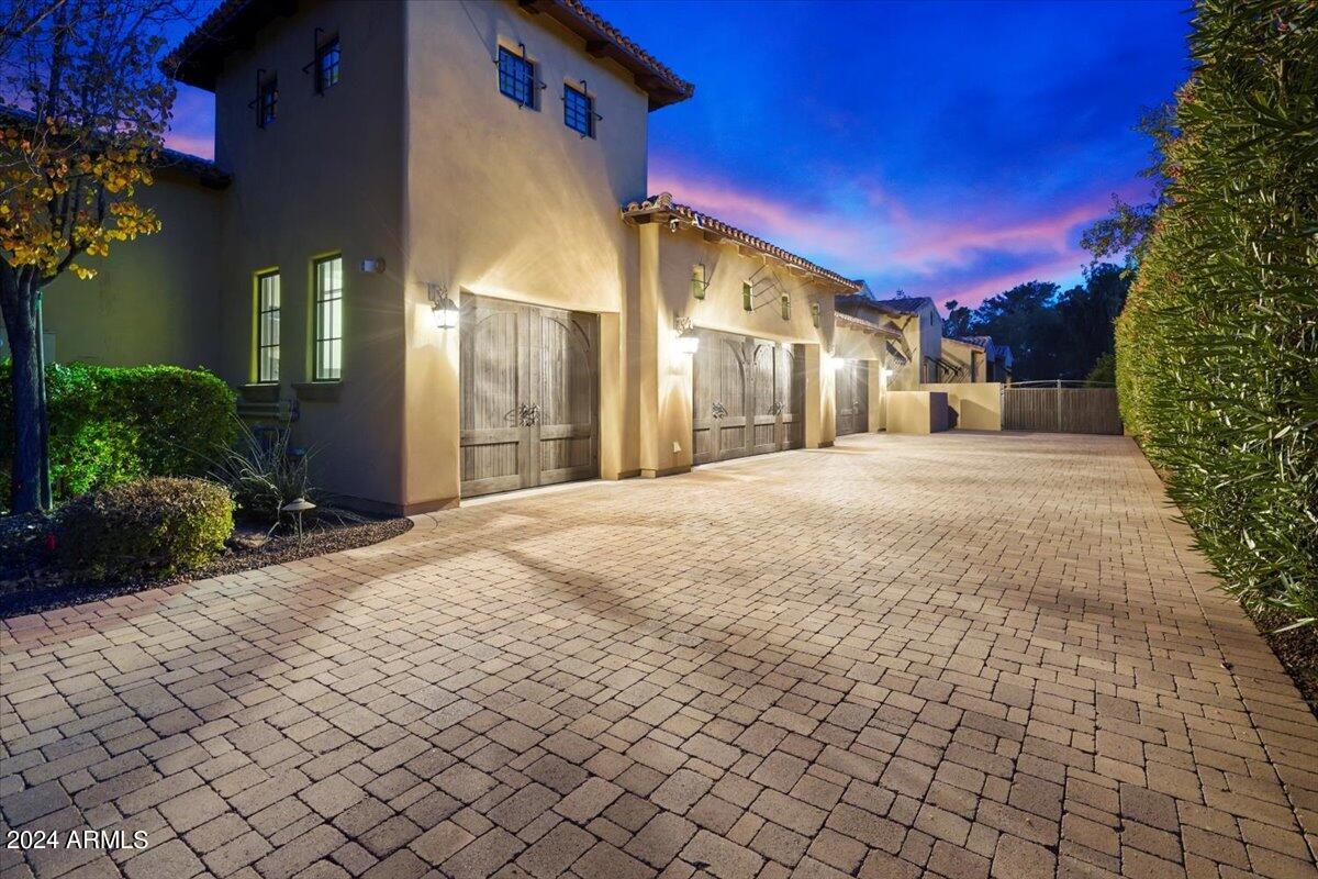 100TH STREET AND CHOLLA REPLAT - Residential