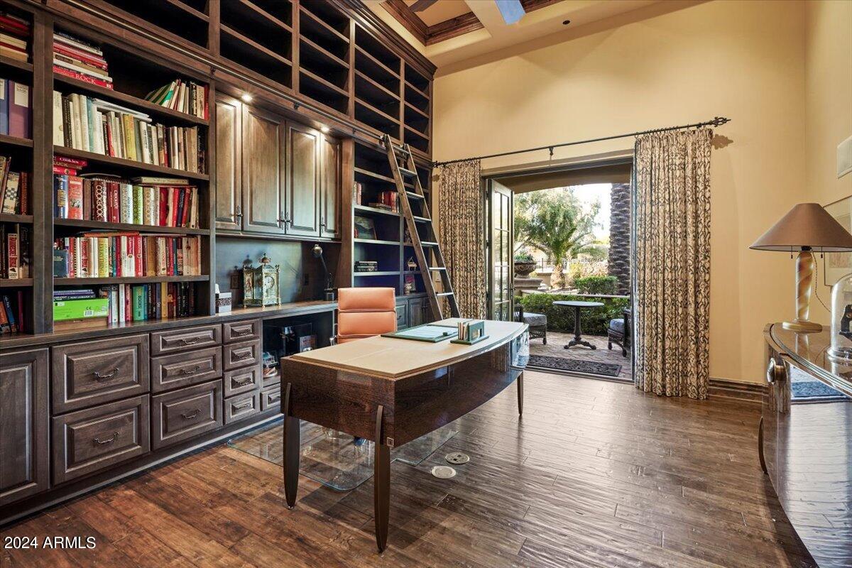 100TH STREET AND CHOLLA REPLAT - Residential