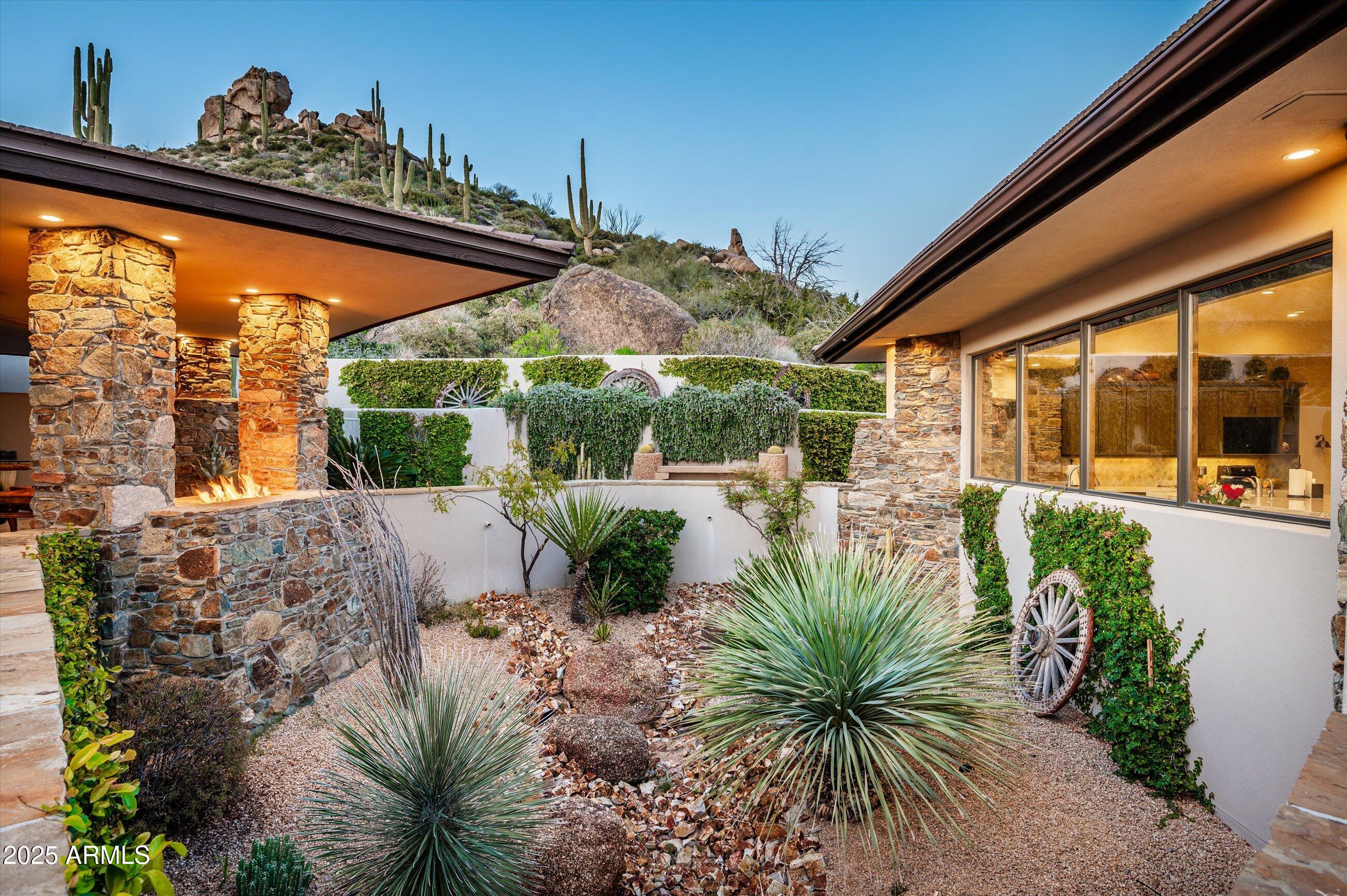 DESERT MOUNTAIN PHASE 3 UNIT 24 VILLAGE SUNSET CAN - Residential