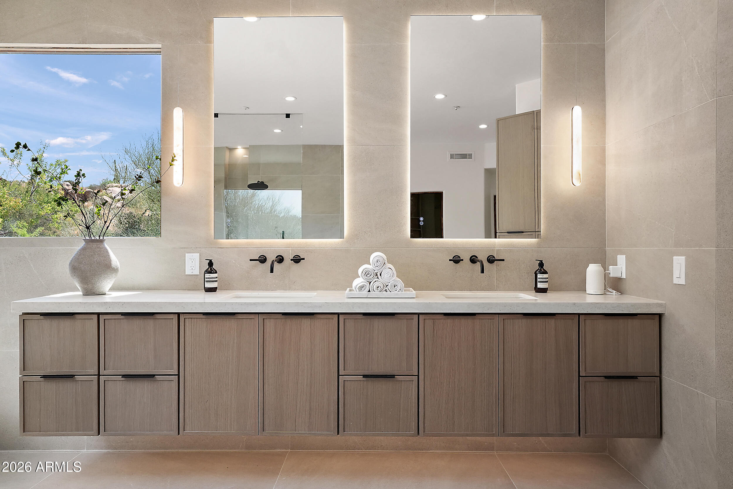 DESERT MOUNTAIN PHASE 3 UNIT 24 VILLAGE SUNSET CAN - Residential