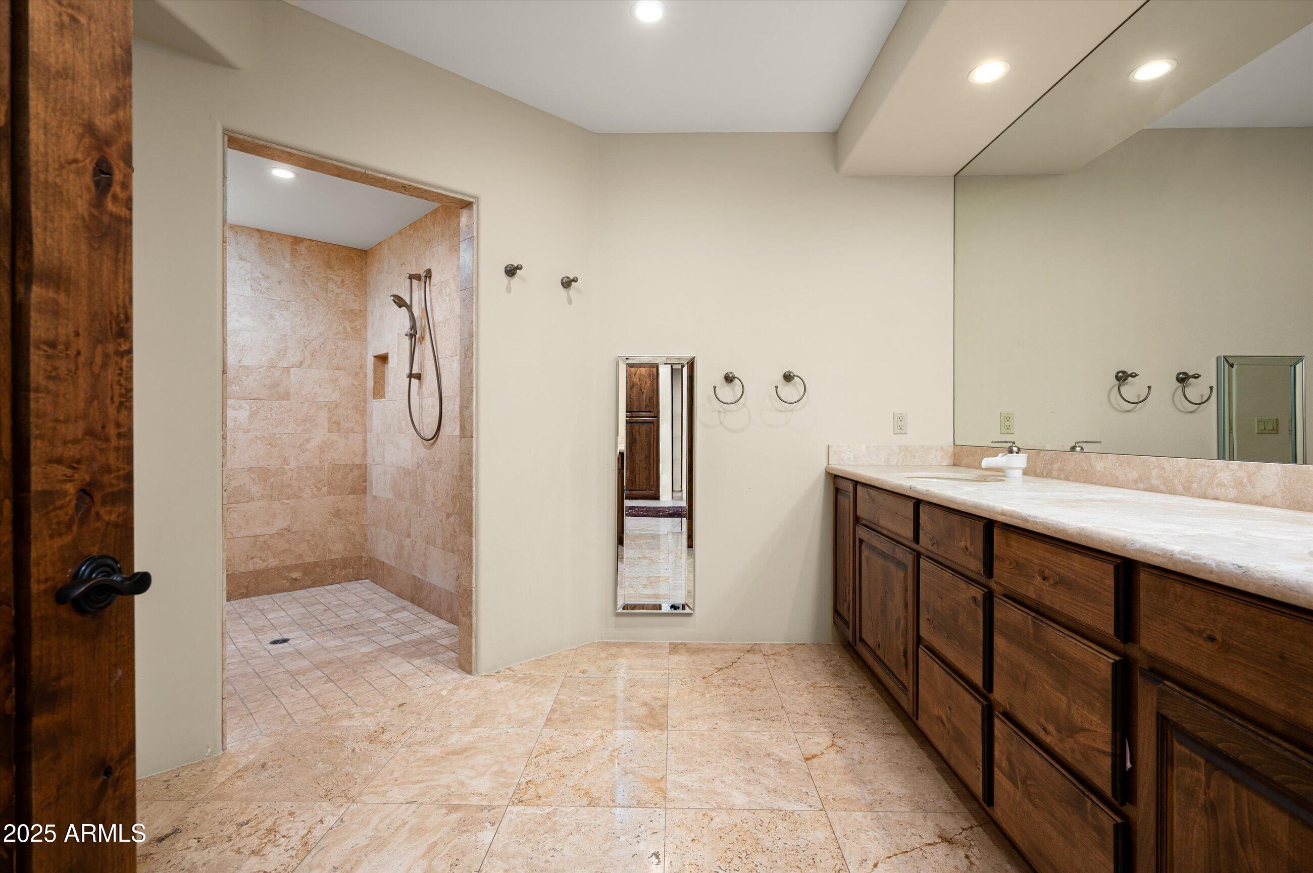 DESERT MOUNTAIN PHASE 3 UNIT 24 VILLAGE SUNSET CAN - Residential