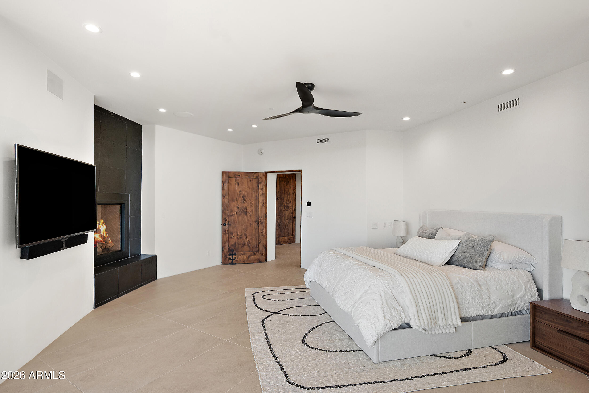 DESERT MOUNTAIN PHASE 3 UNIT 24 VILLAGE SUNSET CAN - Residential