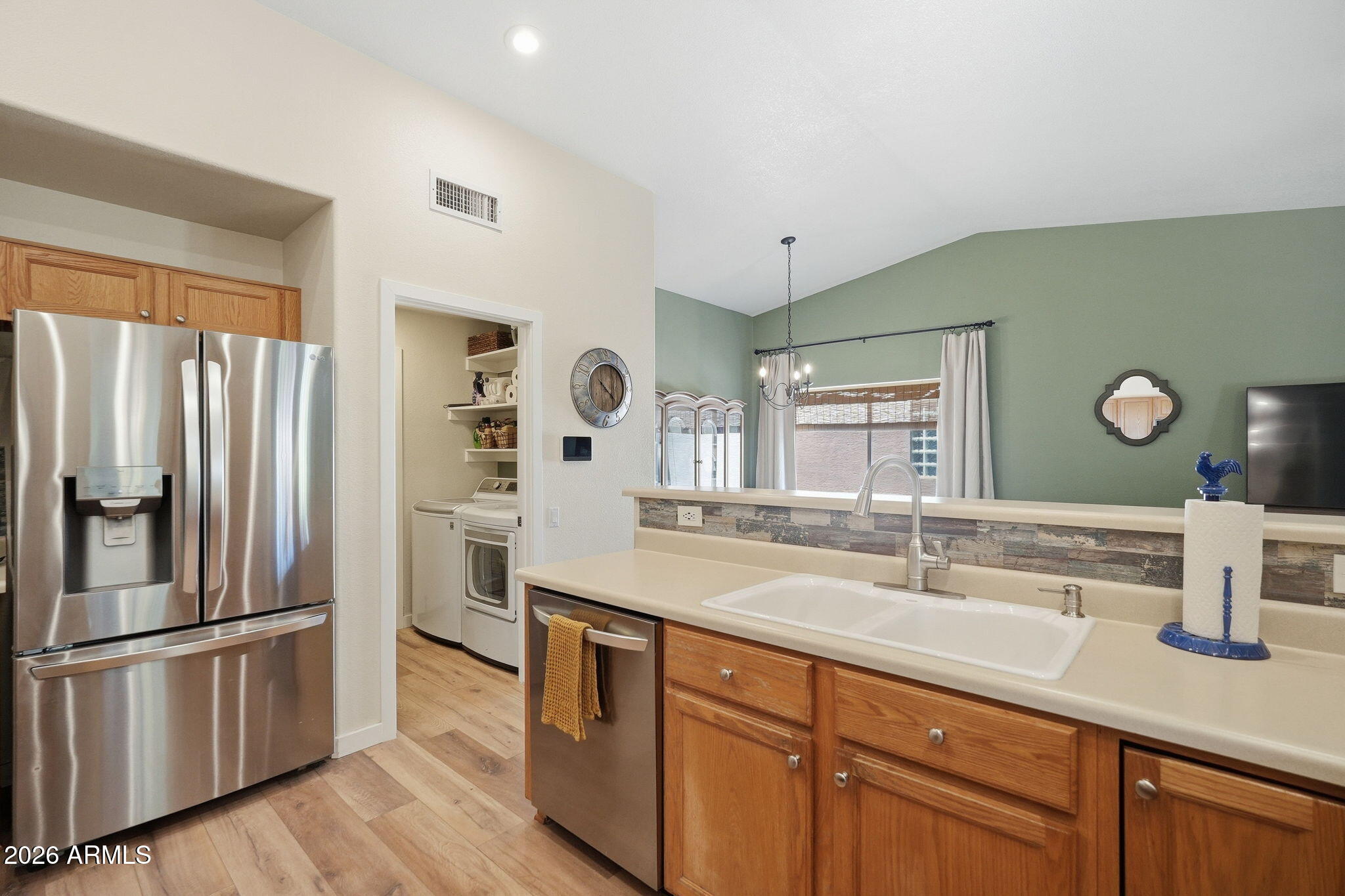 PARADISE VALLEY HORIZON UNIT 2 LOT 41-110 TR A - Residential
