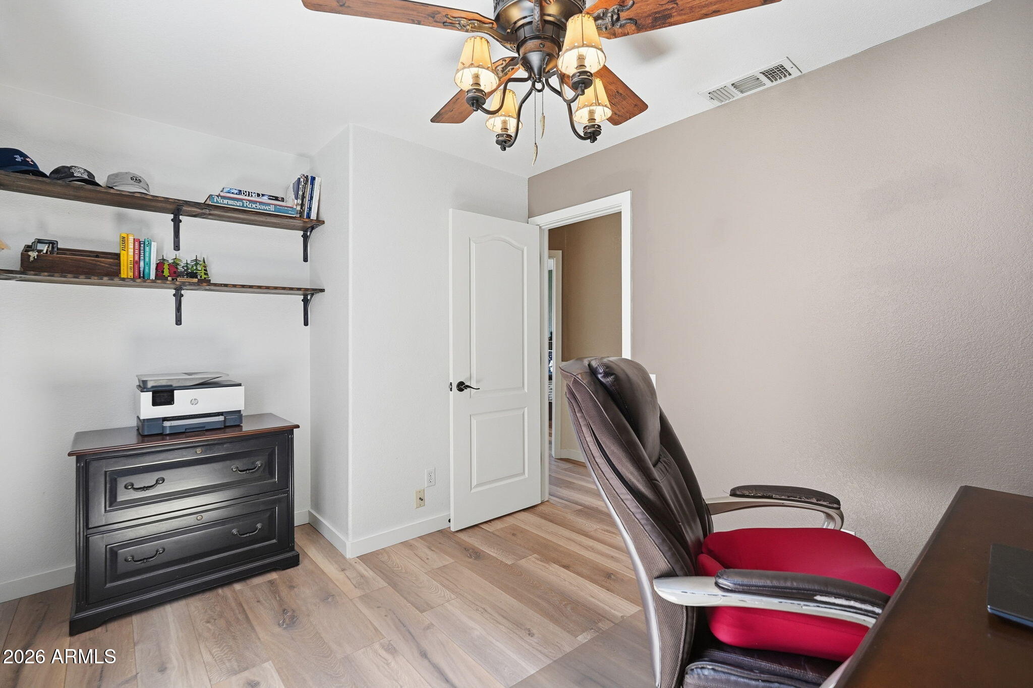 PARADISE VALLEY HORIZON UNIT 2 LOT 41-110 TR A - Residential