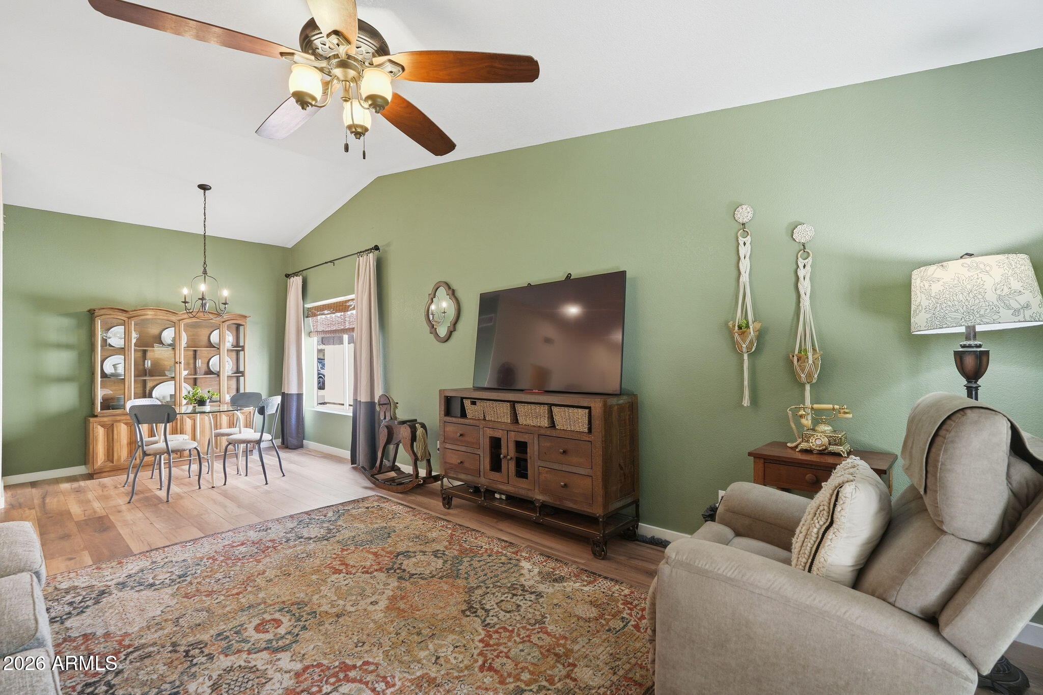 PARADISE VALLEY HORIZON UNIT 2 LOT 41-110 TR A - Residential
