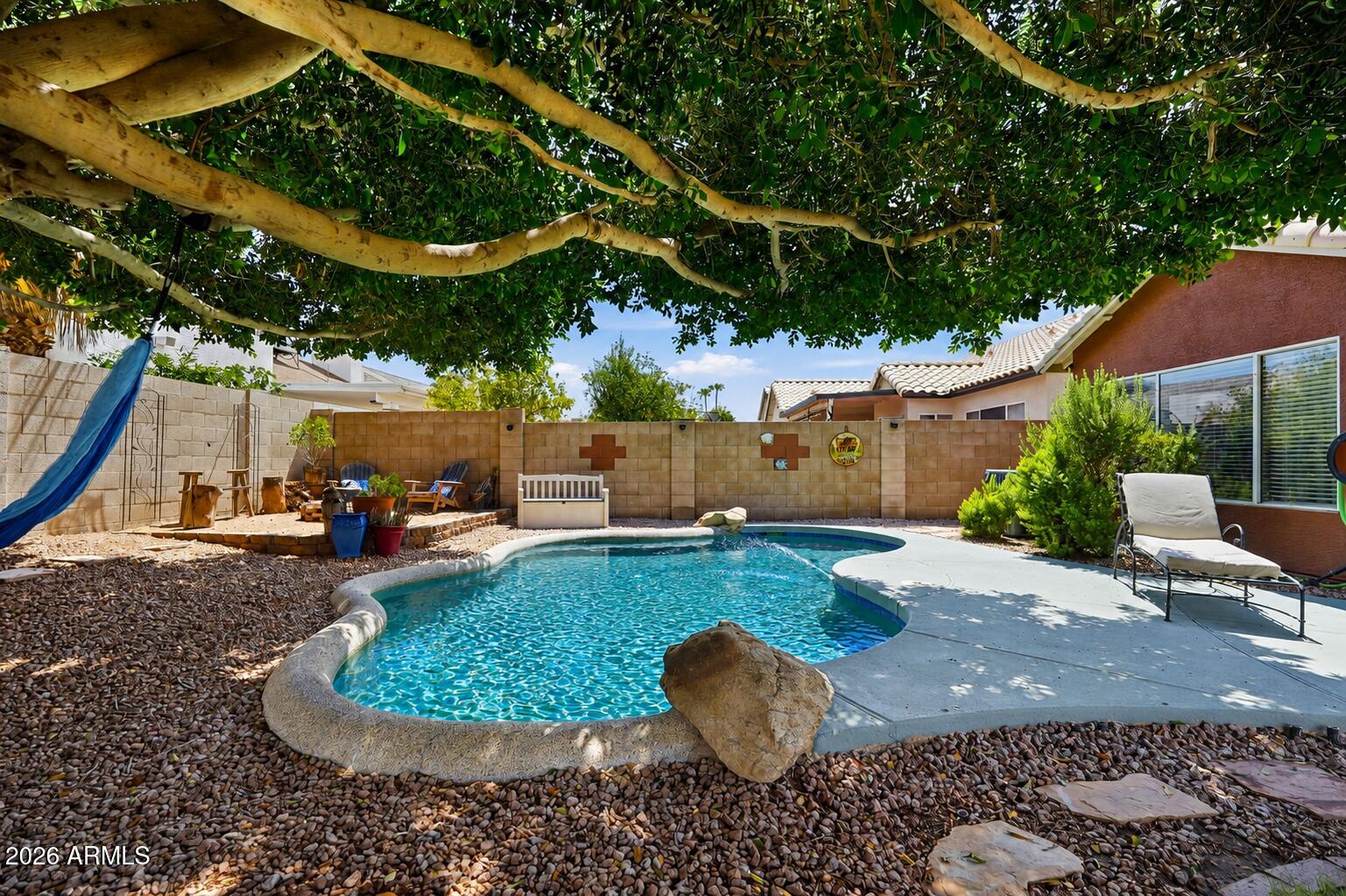 PARADISE VALLEY HORIZON UNIT 2 LOT 41-110 TR A - Residential