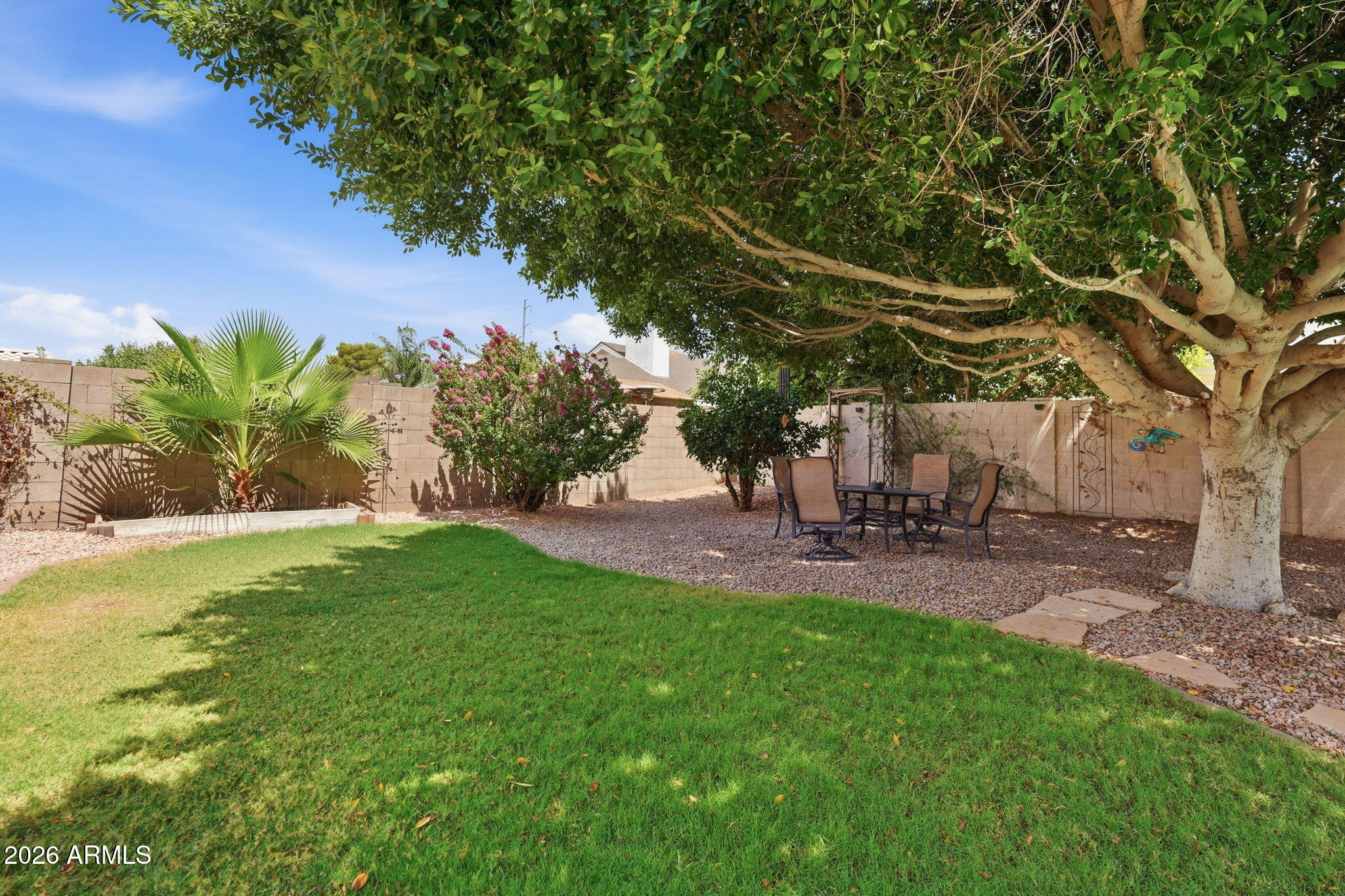 PARADISE VALLEY HORIZON UNIT 2 LOT 41-110 TR A - Residential