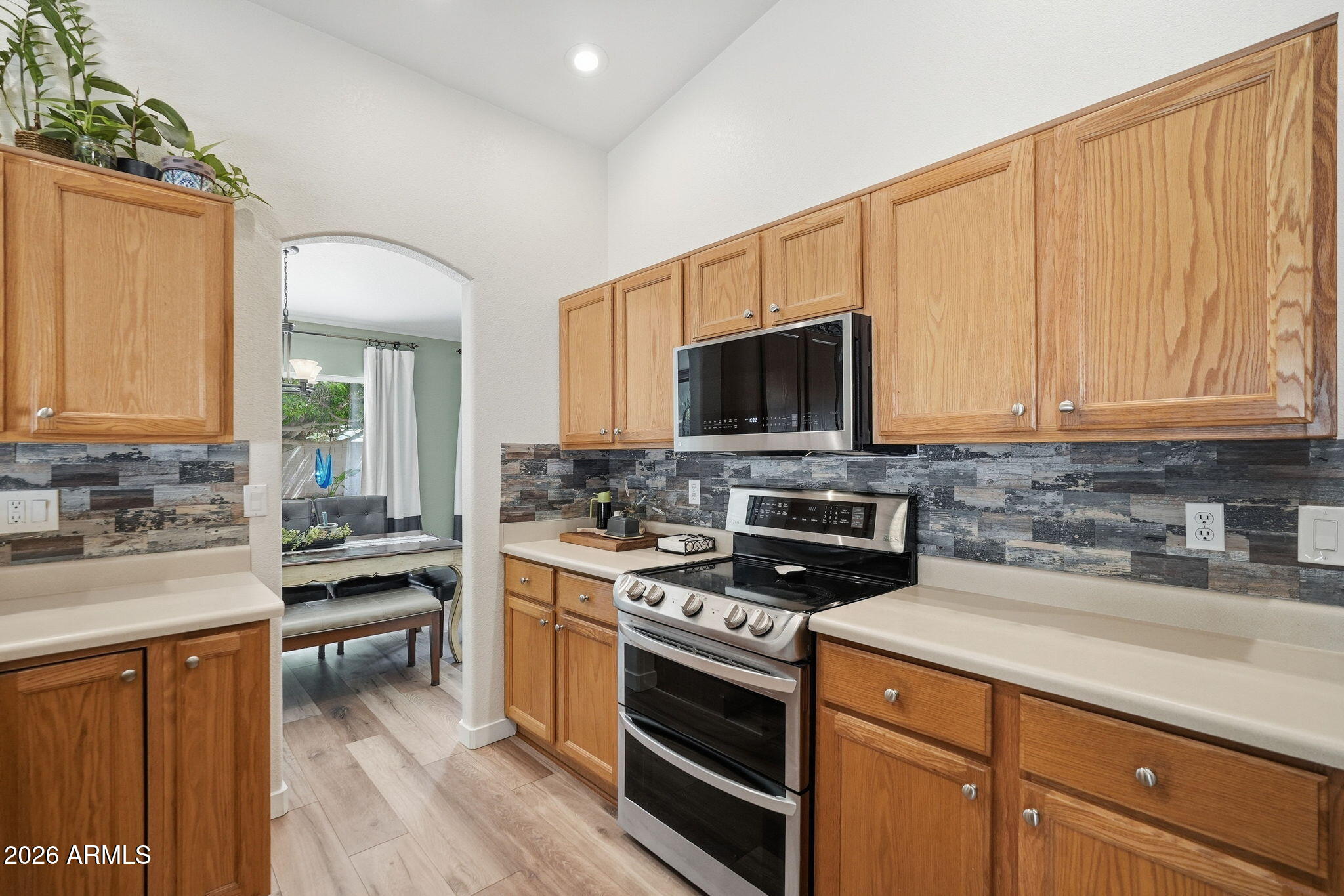 PARADISE VALLEY HORIZON UNIT 2 LOT 41-110 TR A - Residential