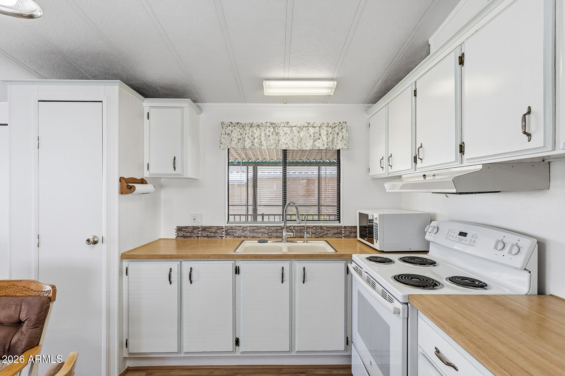 SUNNY CREST - Residential