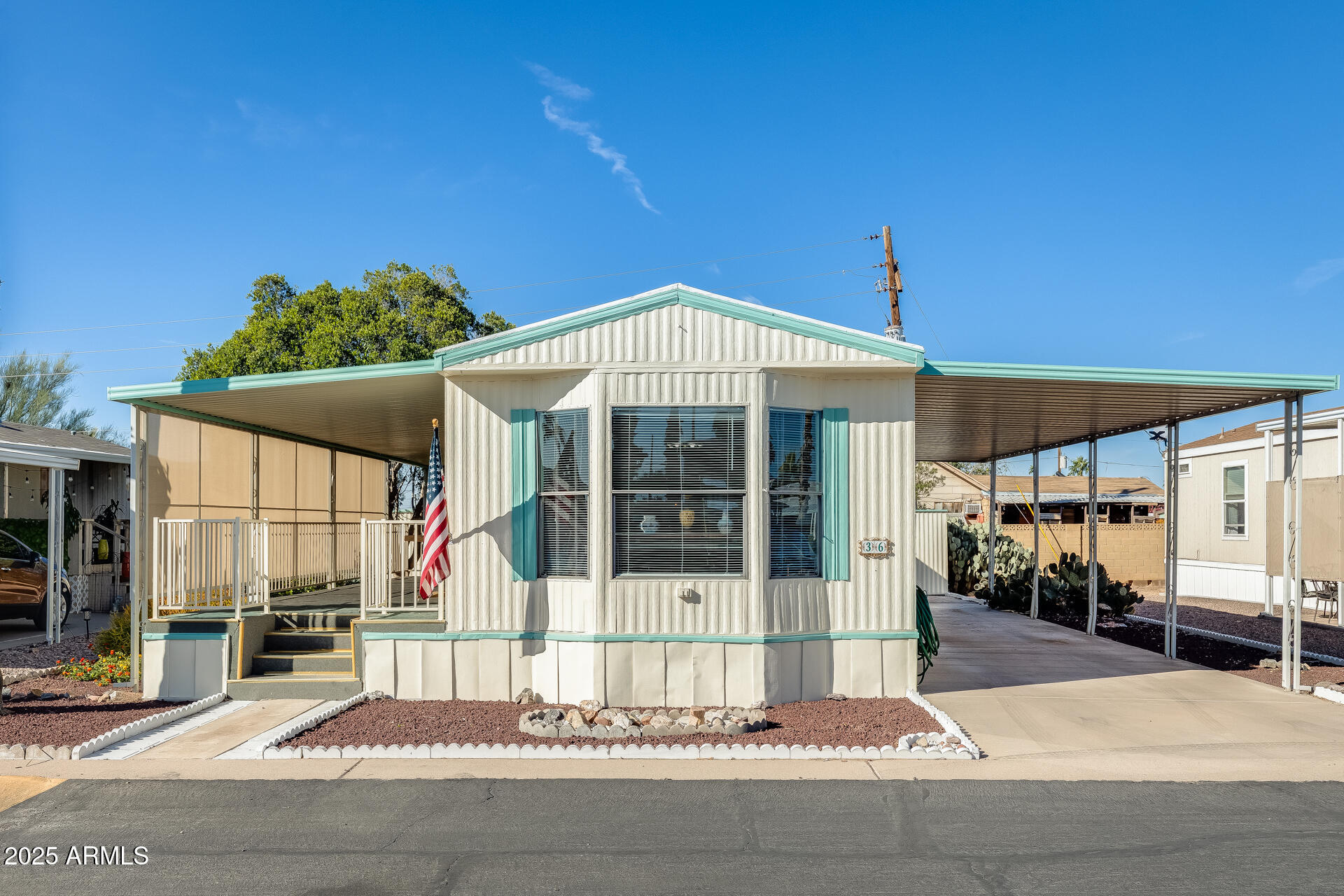 SUNNY CREST - Residential