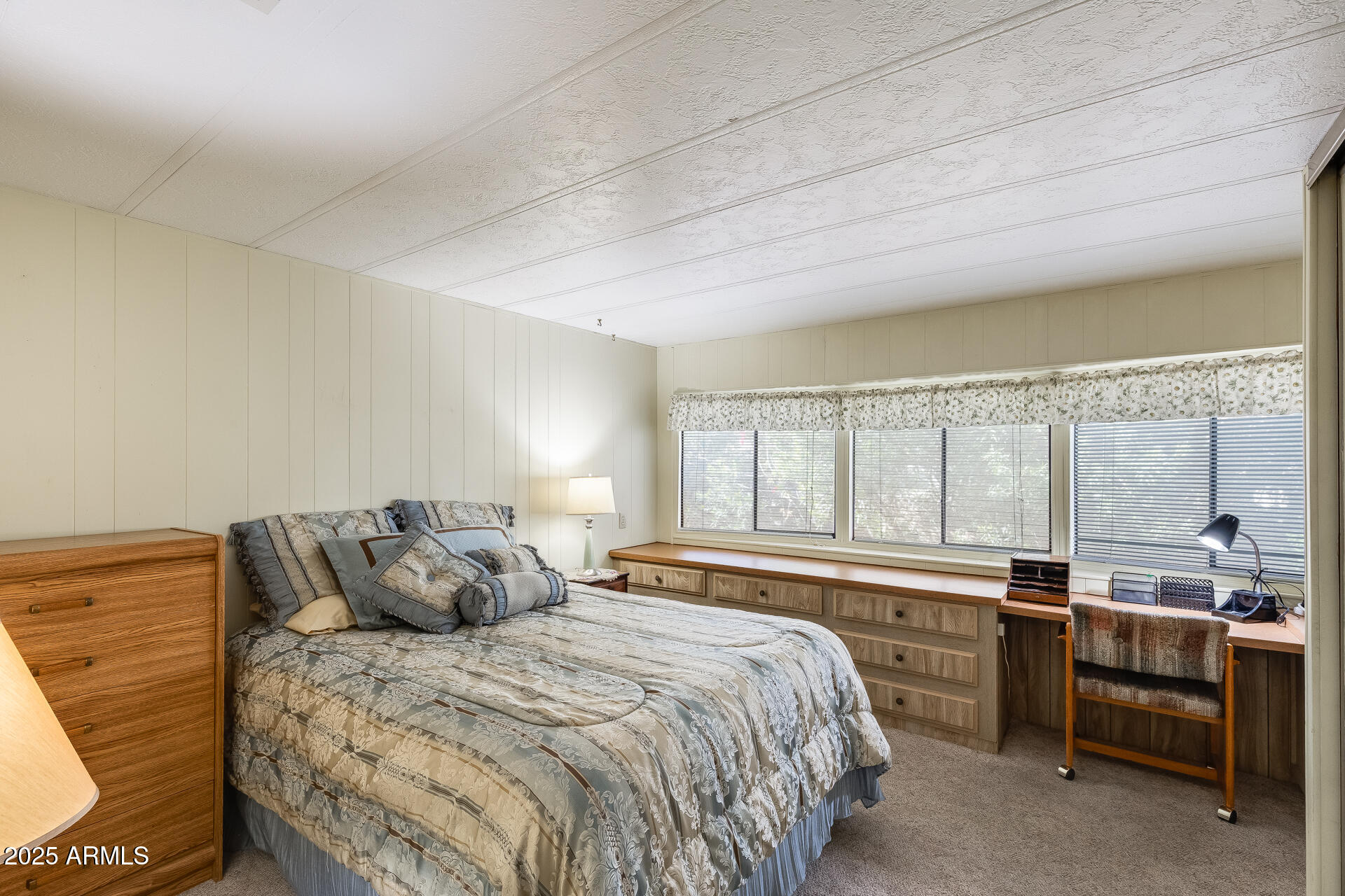 SUNNY CREST - Residential