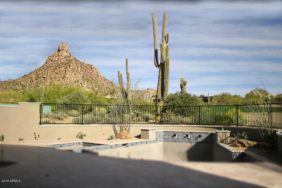 DESERT HIGHLANDS - Residential
