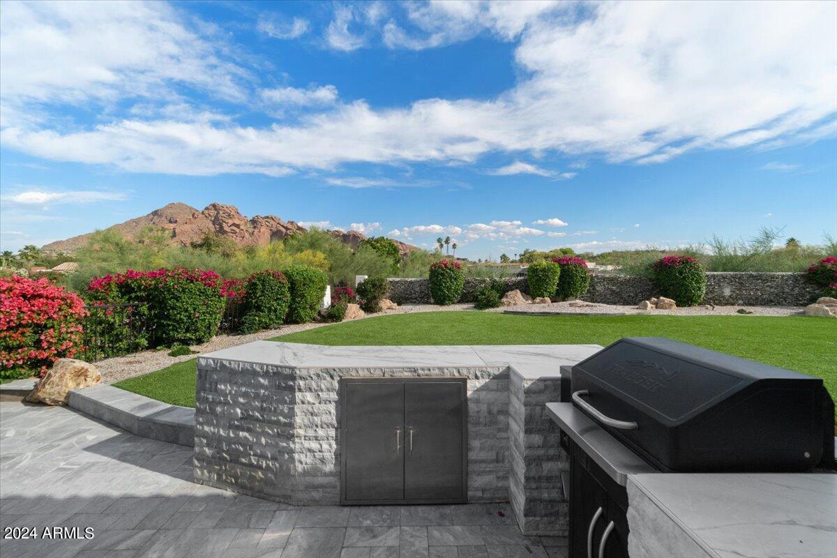 PEBBLE RIDGE - Residential